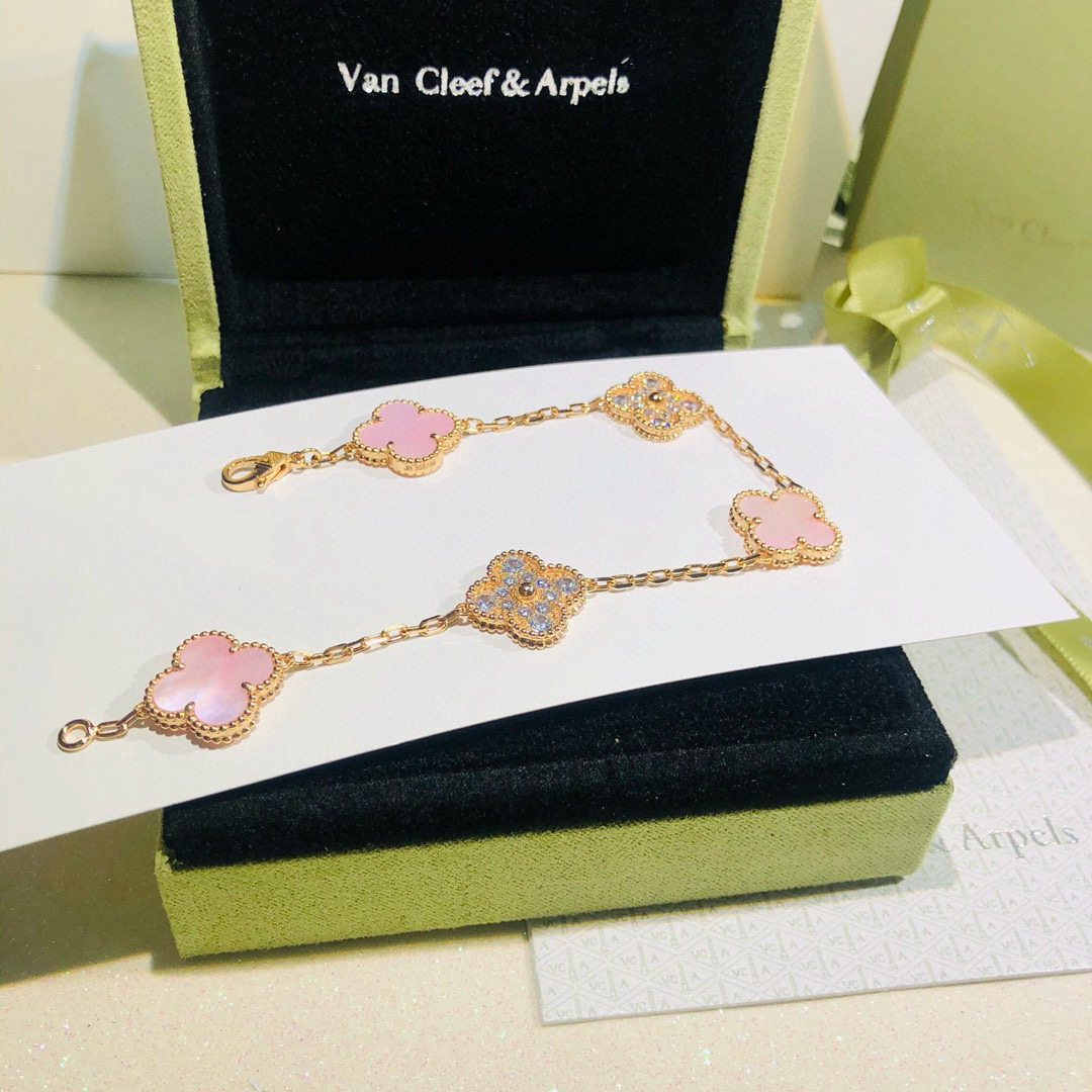 Accessories Necklaces — 59f32a8c angle 1