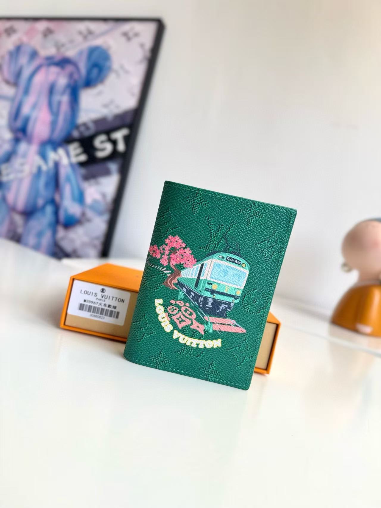 Accessories Wallets — a2c5d7f9 angle 1