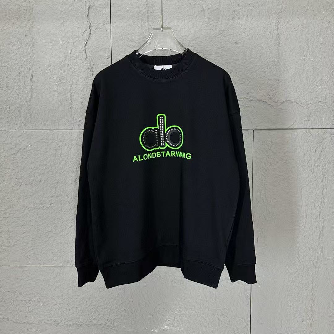 Alo Sweatshirt — 919d7321 angle 1