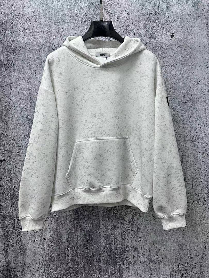 Alo Sweatshirt — afce2995 angle 1