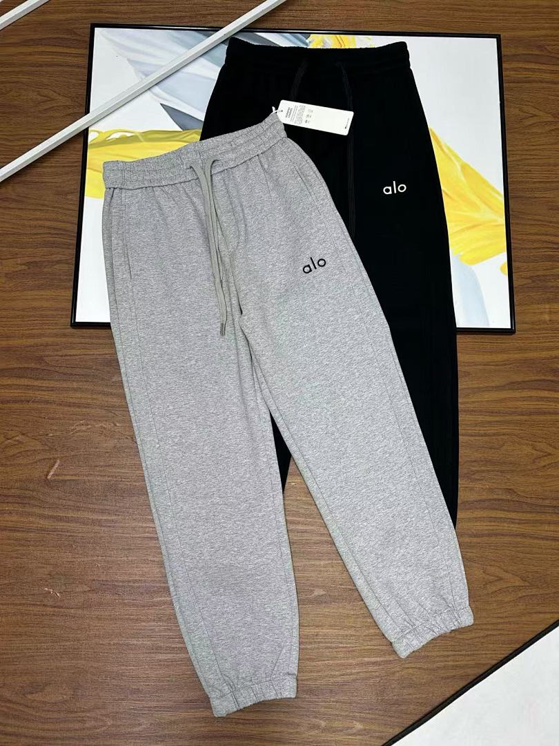 Alo Sweatshirt — eafc14e7 angle 1
