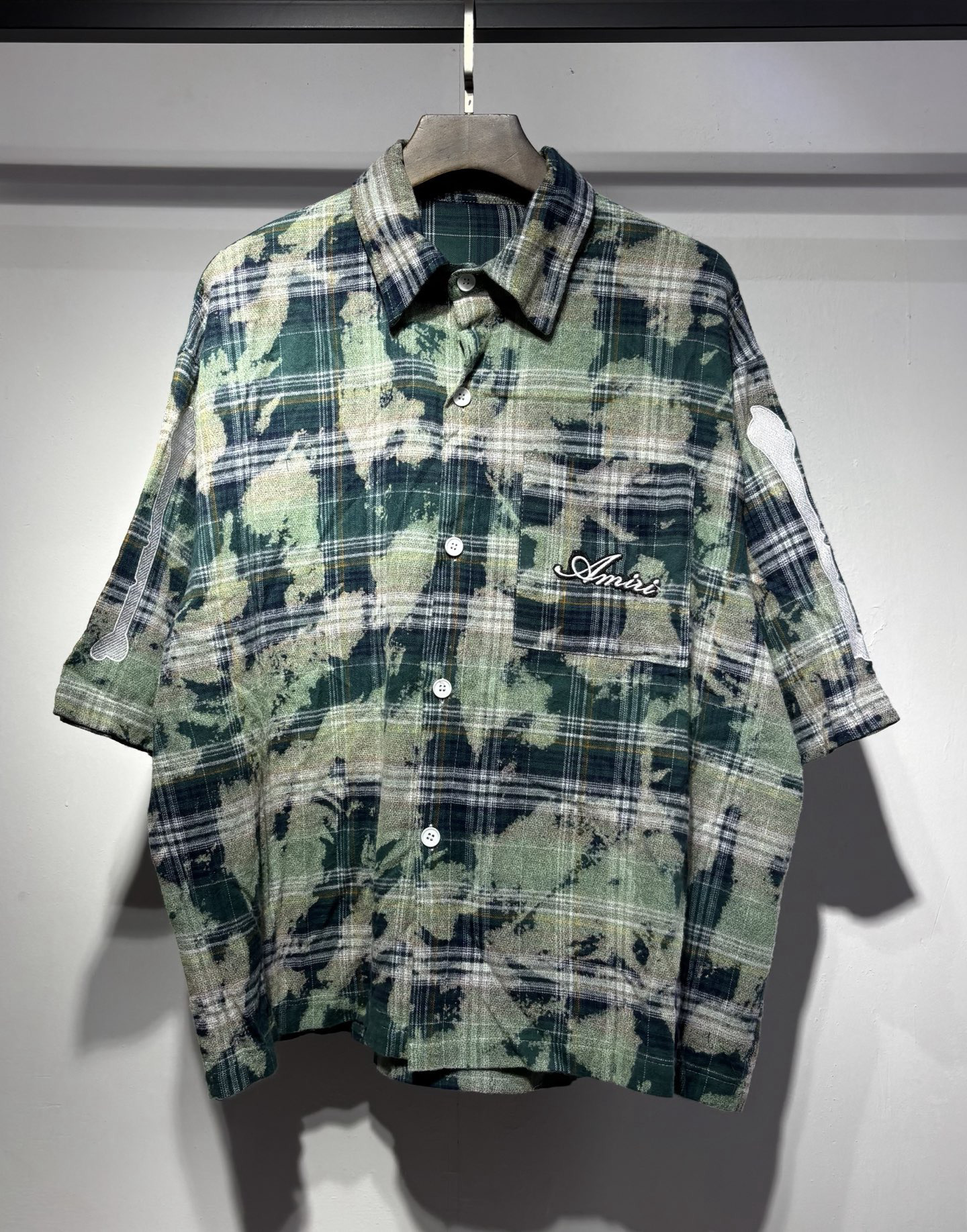 Amiri Shirts — 8f2606ad angle 1