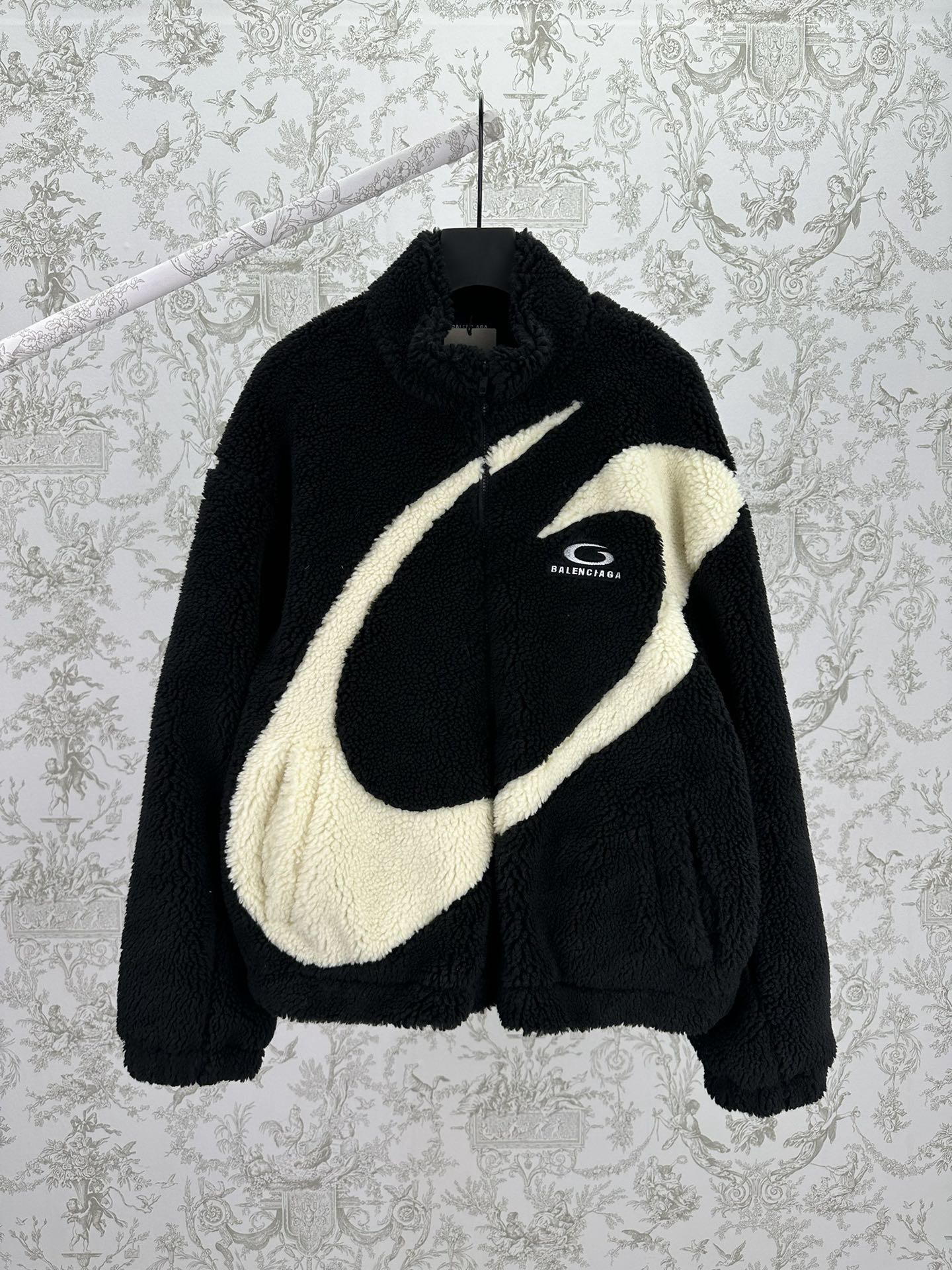Balenciaga Hoodie — a51863bf angle 1