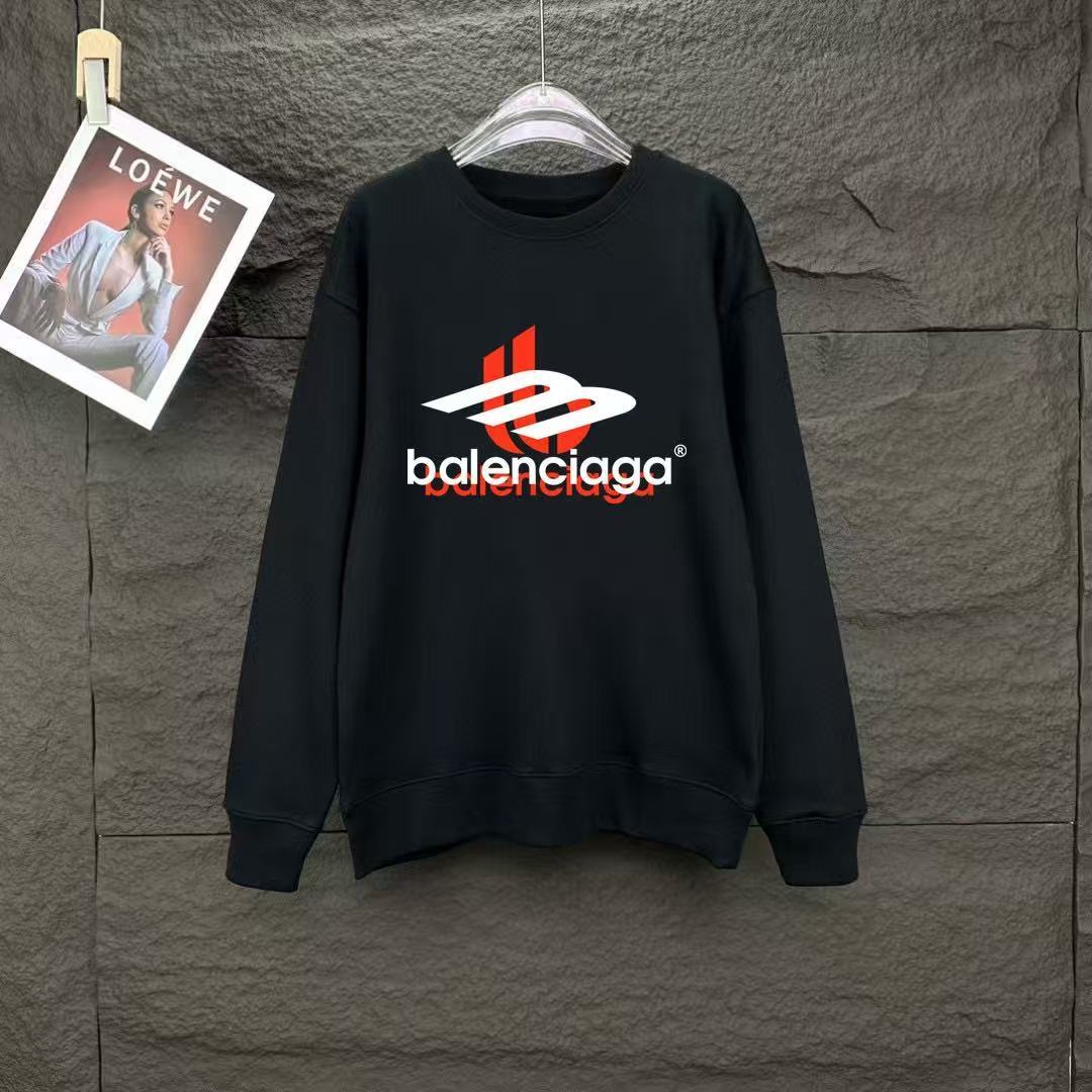 Balenciaga Hoodie — aa26785f angle 1