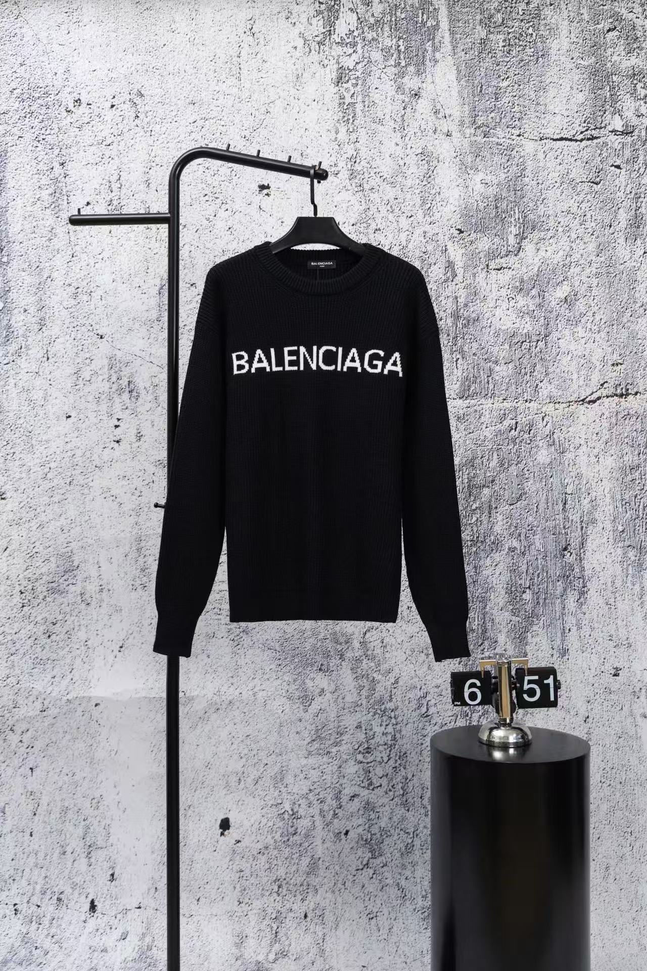Balenciaga Hoodie — c4fbe8d9 angle 1