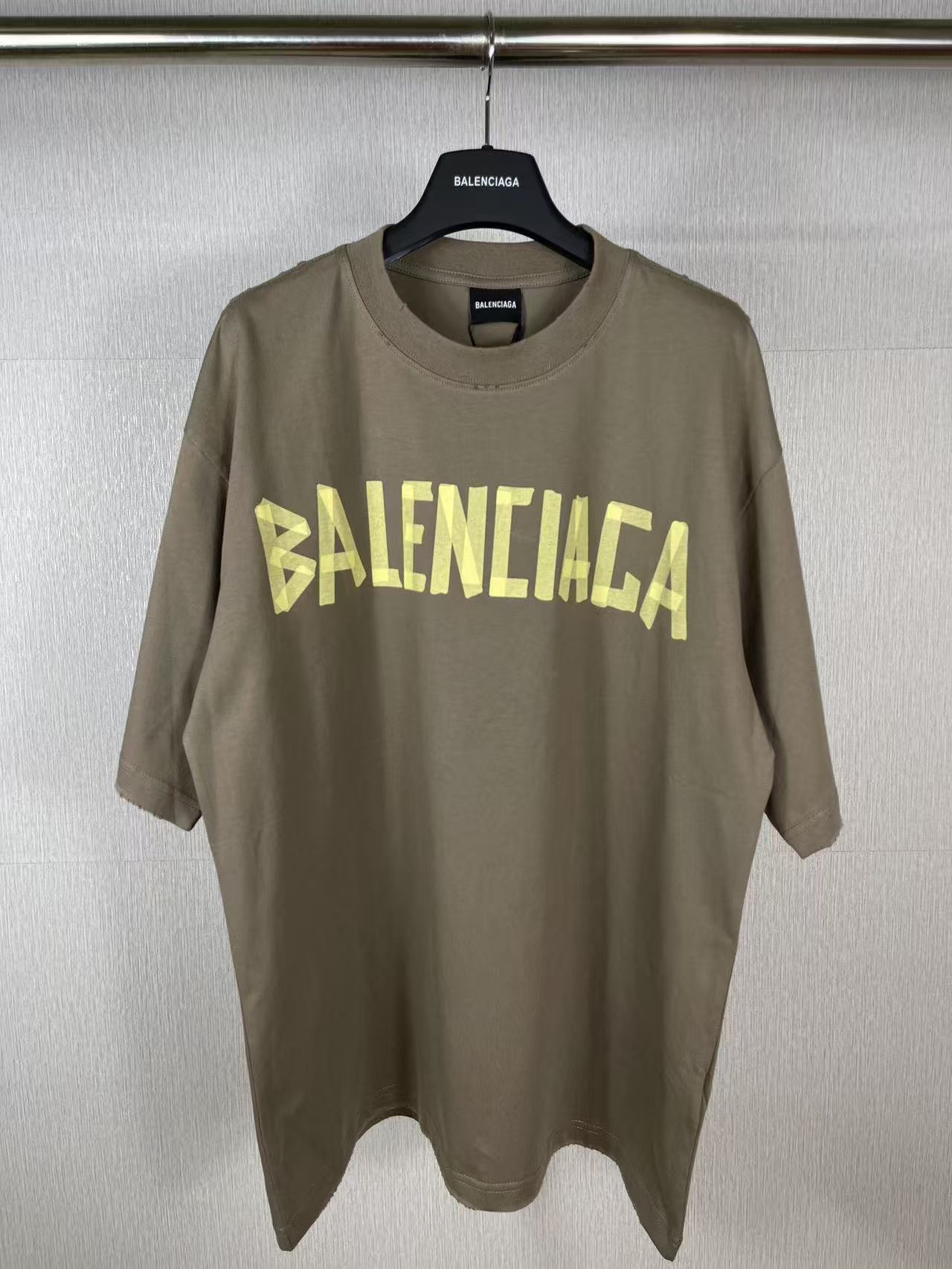 Balenciaga Shirts — b1a9a82b angle 1