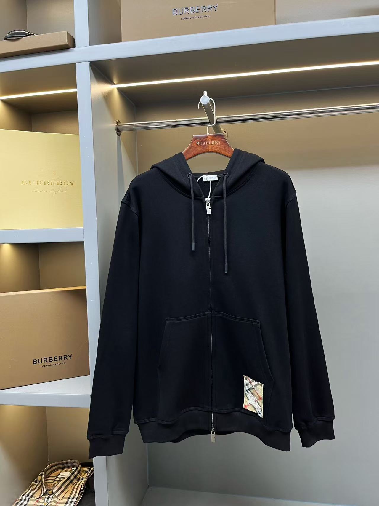 Burberry Hoodie — a35ff9f7 angle 1