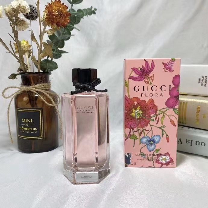 Cologne f6be6f0c angle 1