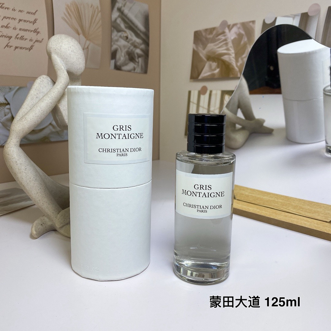 Cologne fccb9d2d angle 1