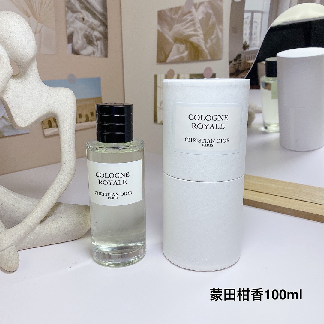 Cologne 9776ae3e angle 1
