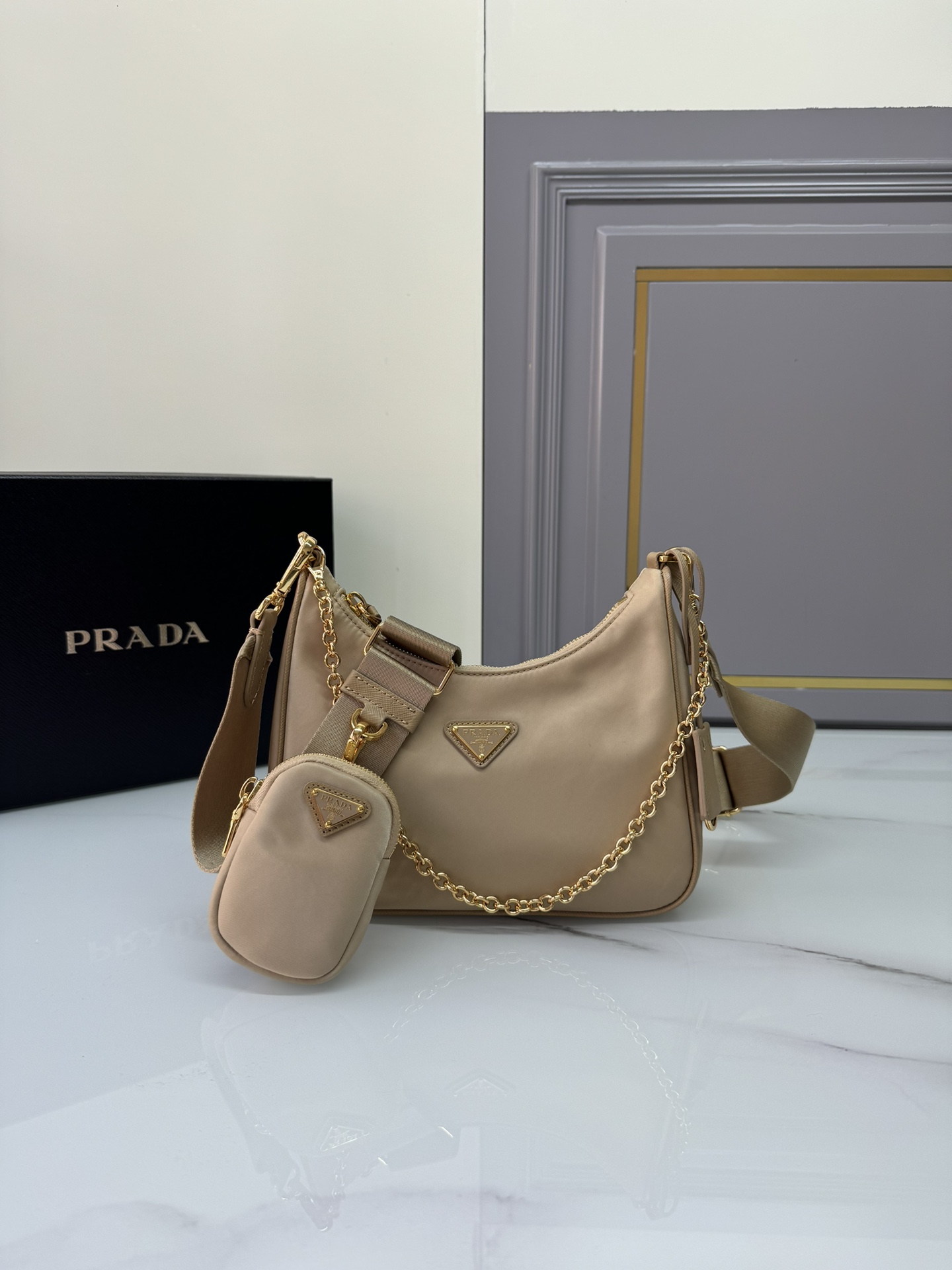 Designer Bags Prada — H204-18 angle 1