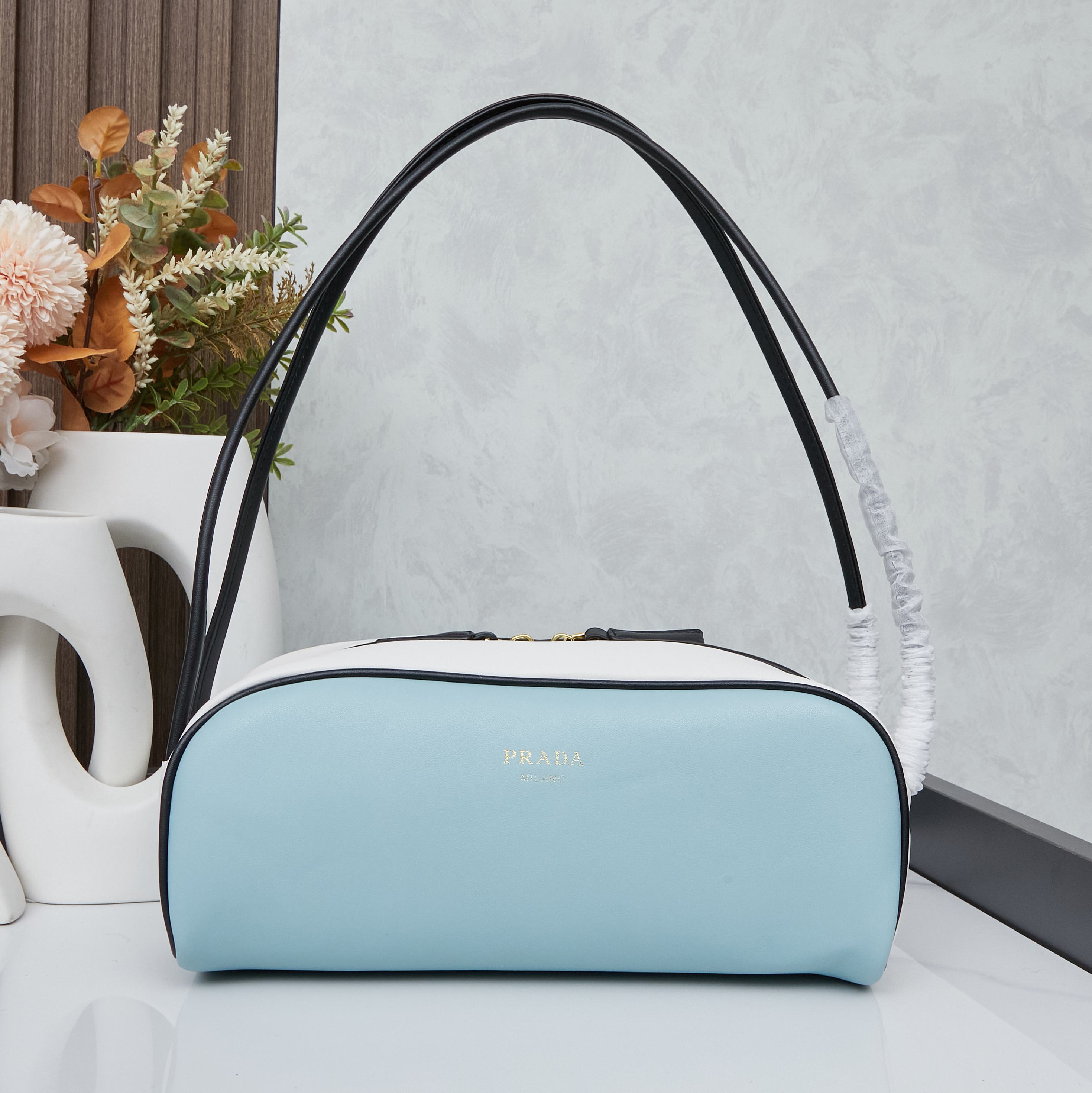 Designer Bags Prada — 1 angle 1