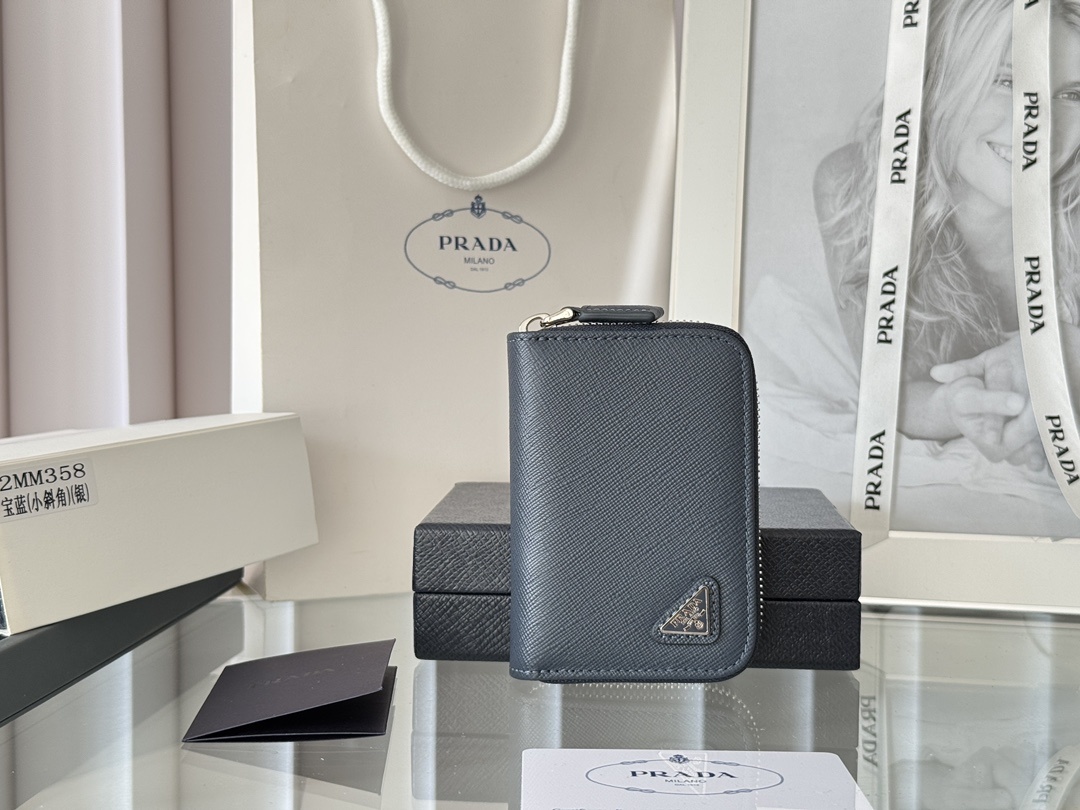 Designer Bags Prada — M358-6 angle 1