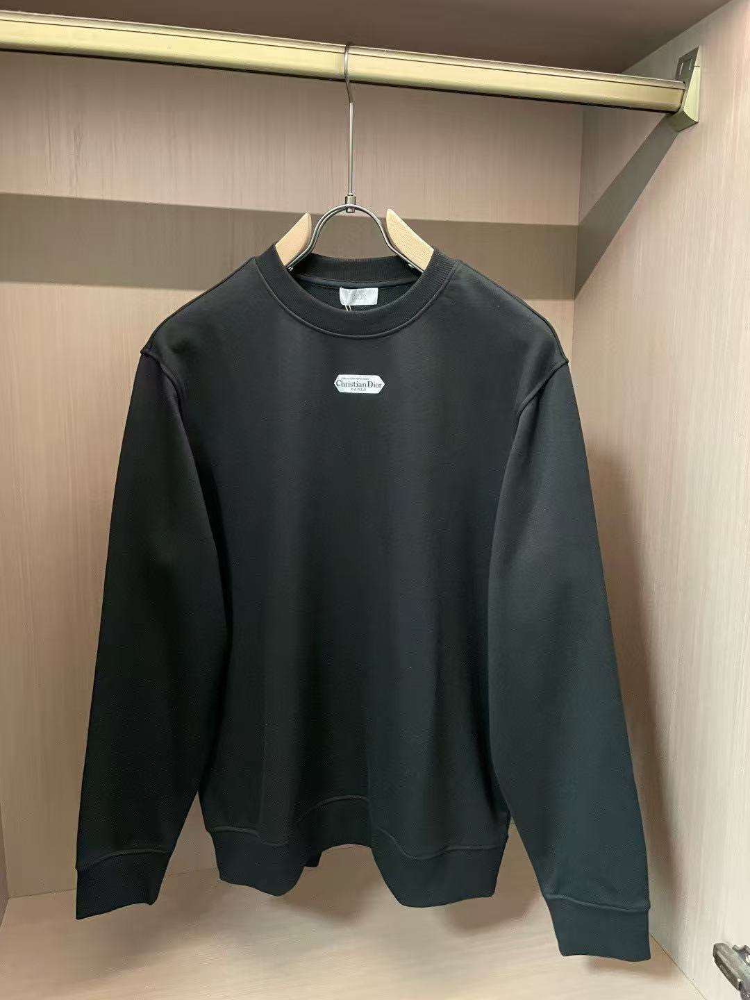 Dior Hoodie — 479f4c25 angle 1