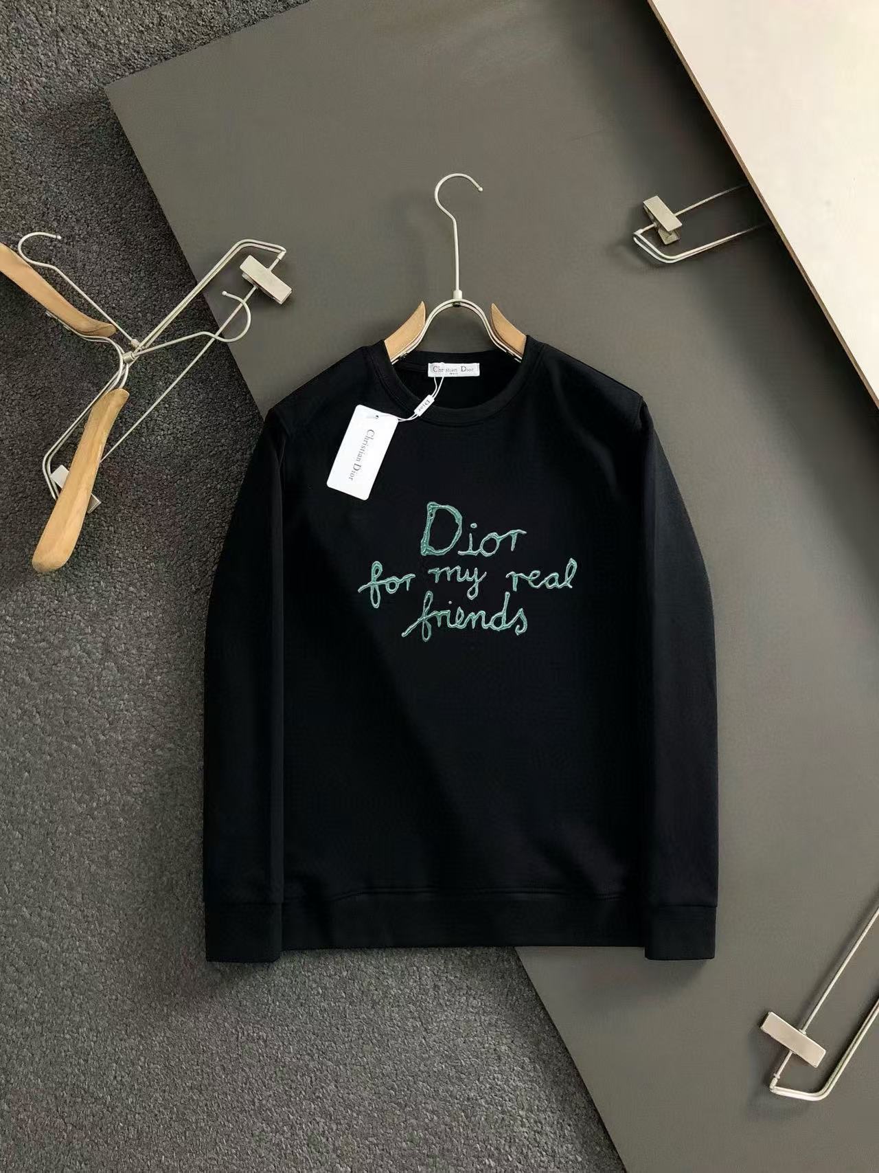 Dior Hoodie — 84e79a37 angle 1