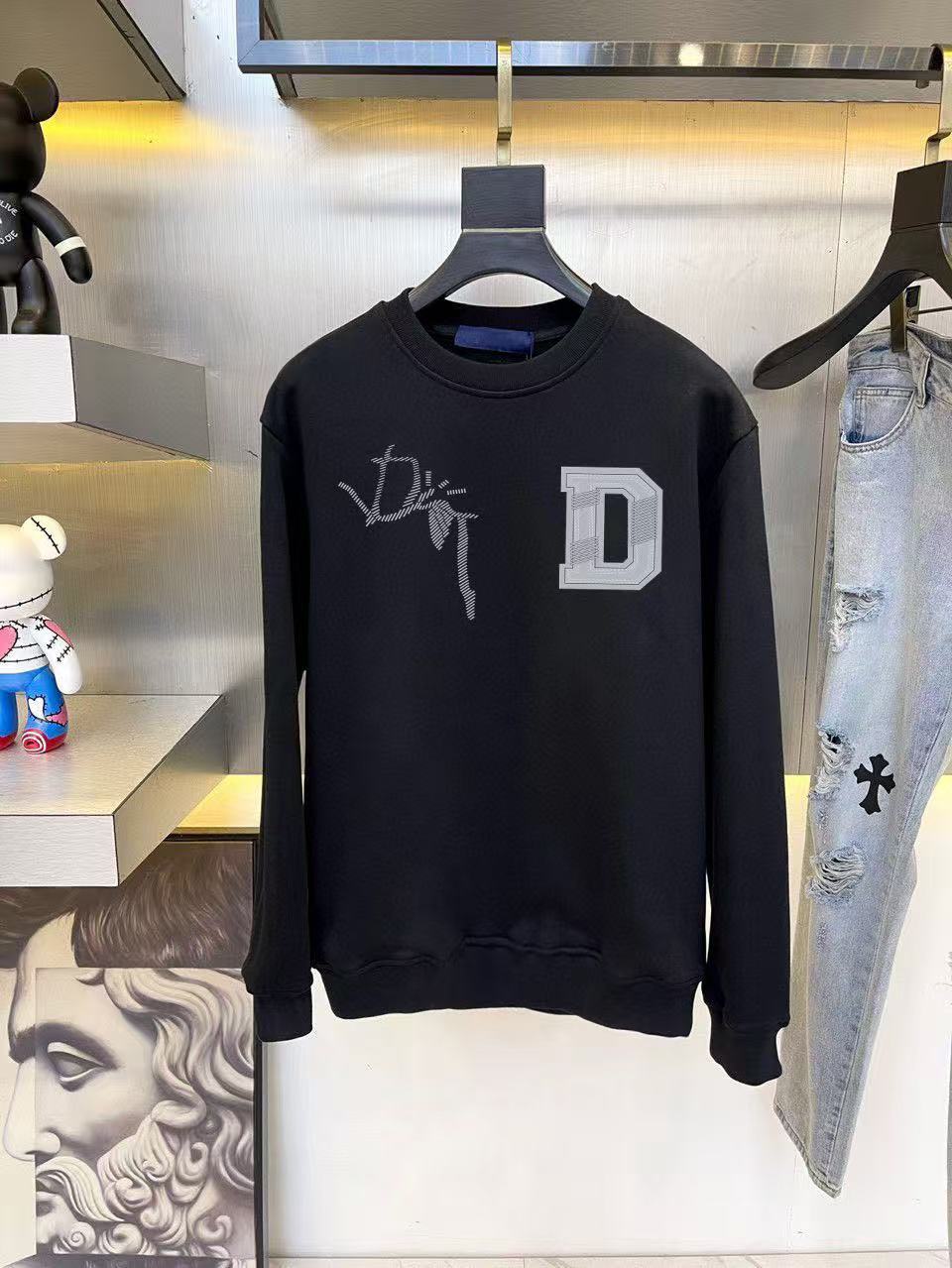 Dior Hoodie — c2cea8b3 angle 1
