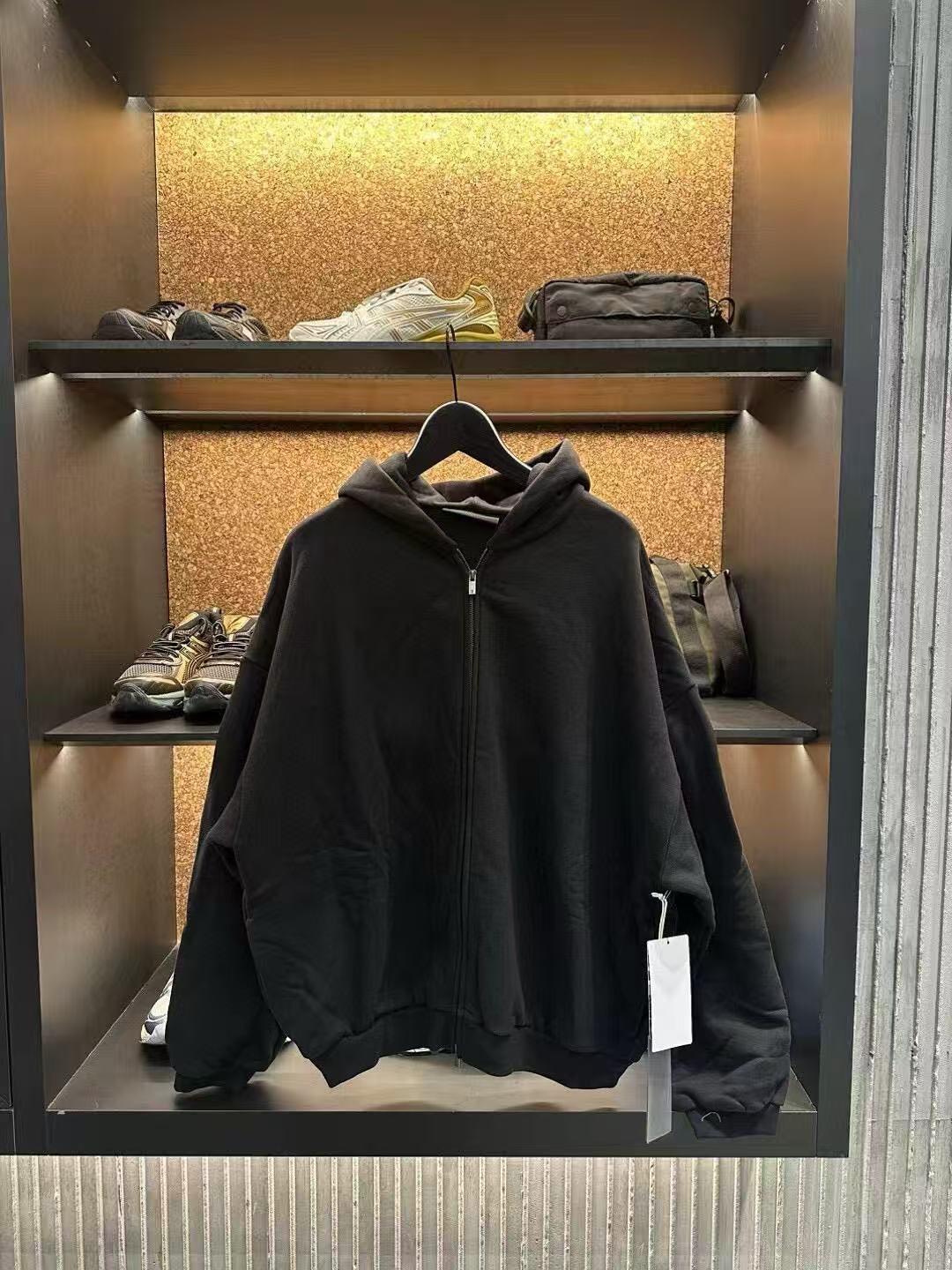 Essentials Hoodie — 0daca54c angle 1