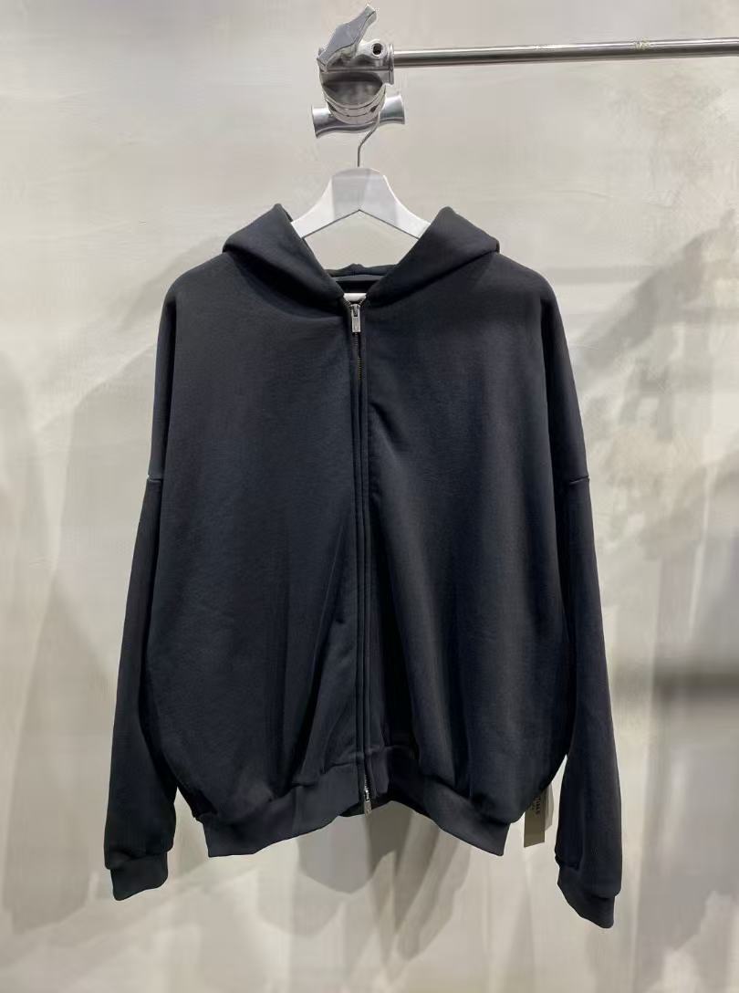 Essentials Hoodie — d89d857a angle 1