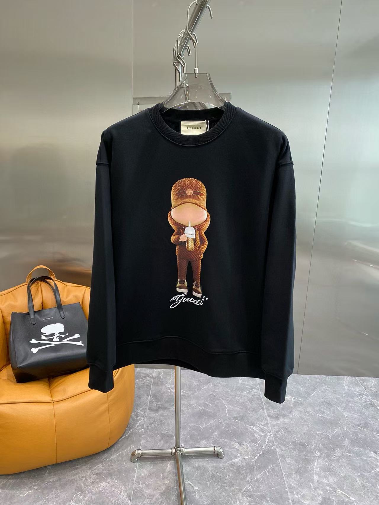 Gucci Hoodie — a0c1d80d angle 1