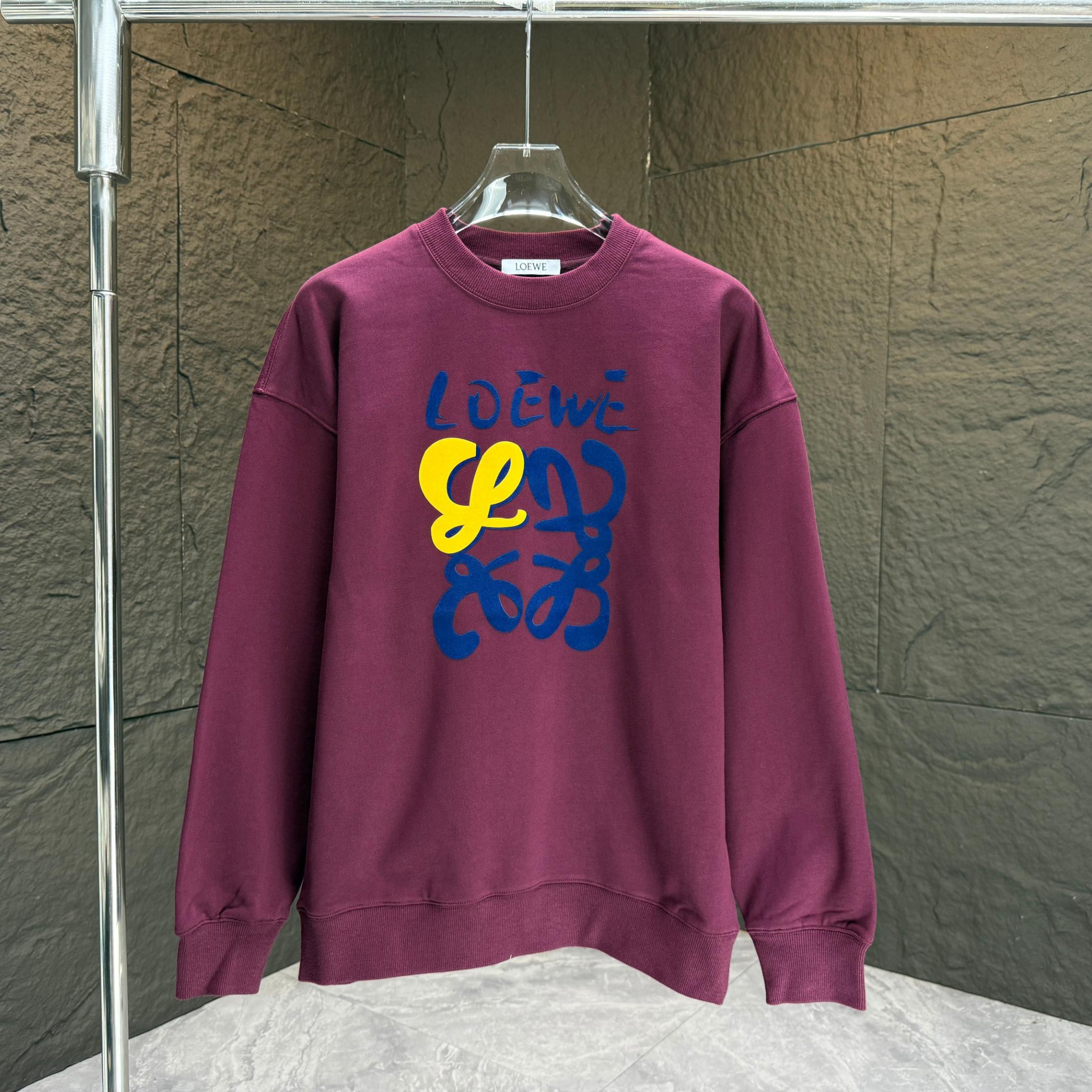 Loewe Hoodie — d8d8645b angle 1