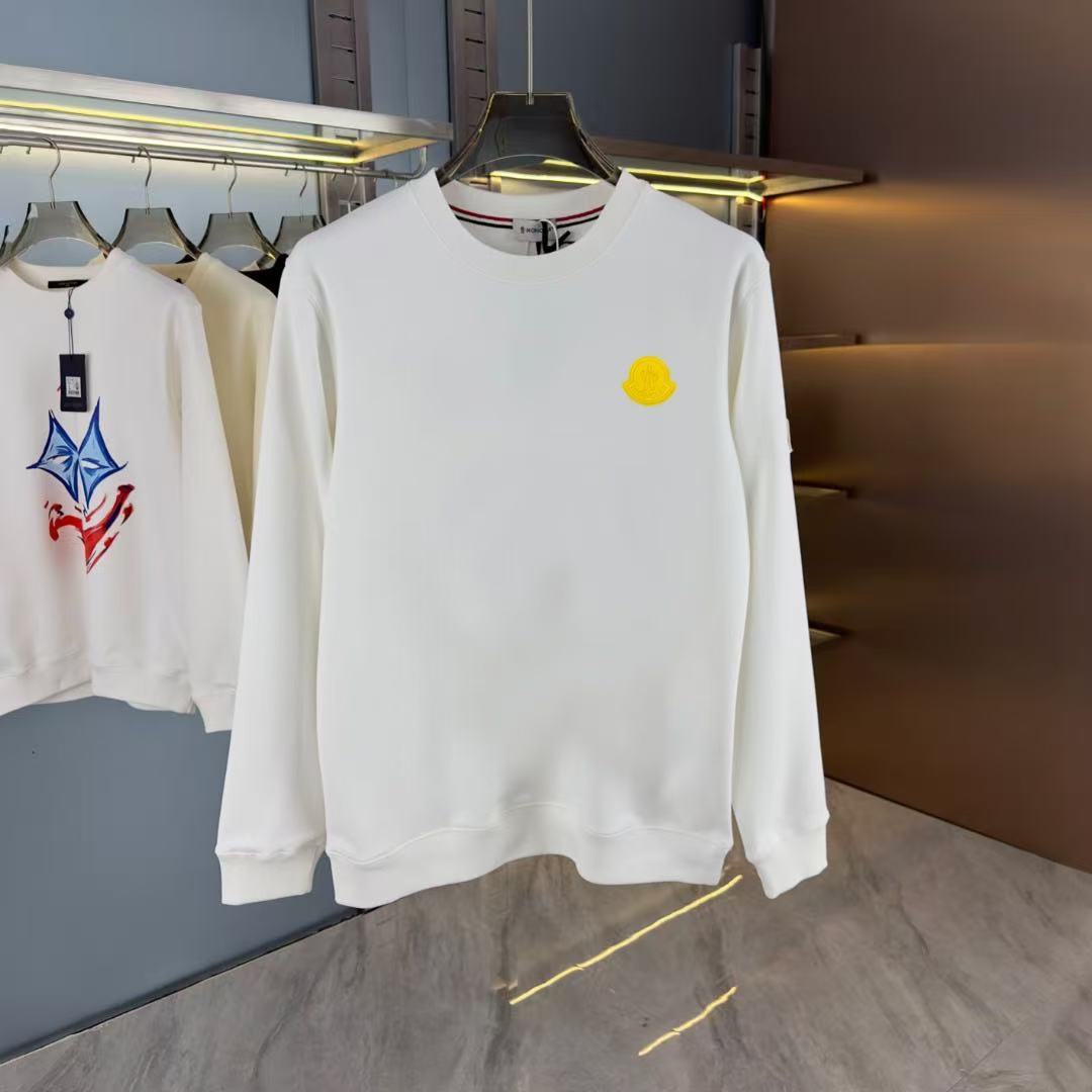 Moncler All — 7bcd5da6 angle 1