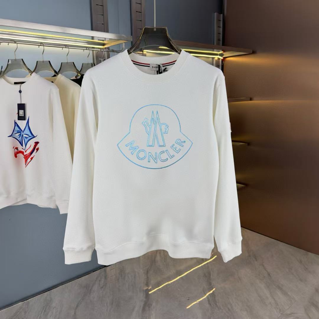Moncler All — 9da6e099 angle 1