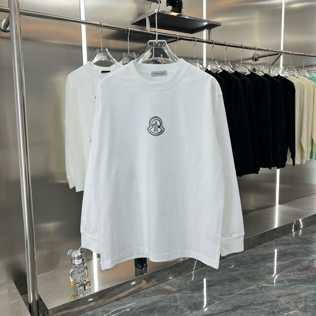 Moncler Hoodie — 2dad12c8 angle 1