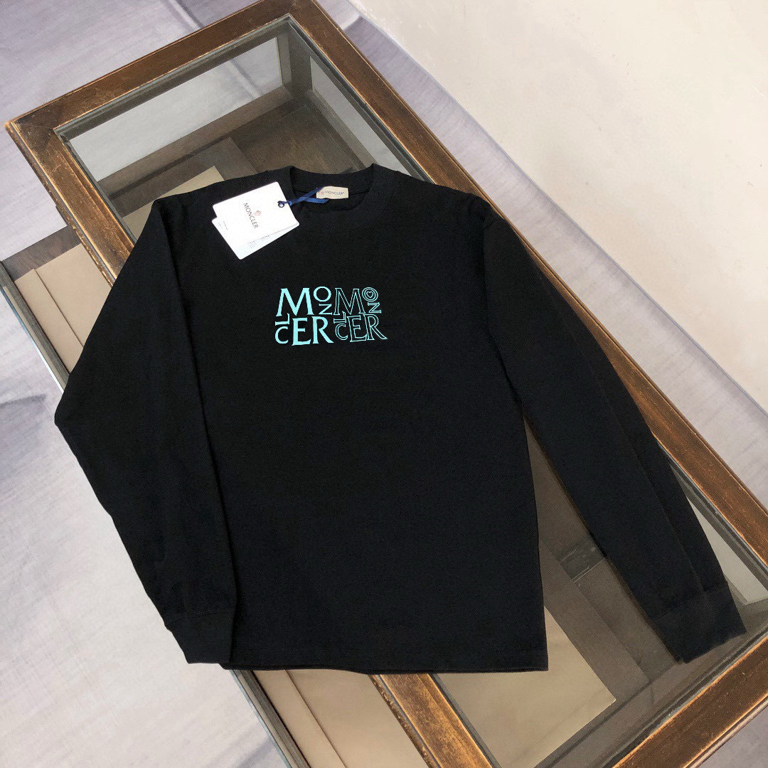 Moncler Hoodie — 93f5e077 angle 1