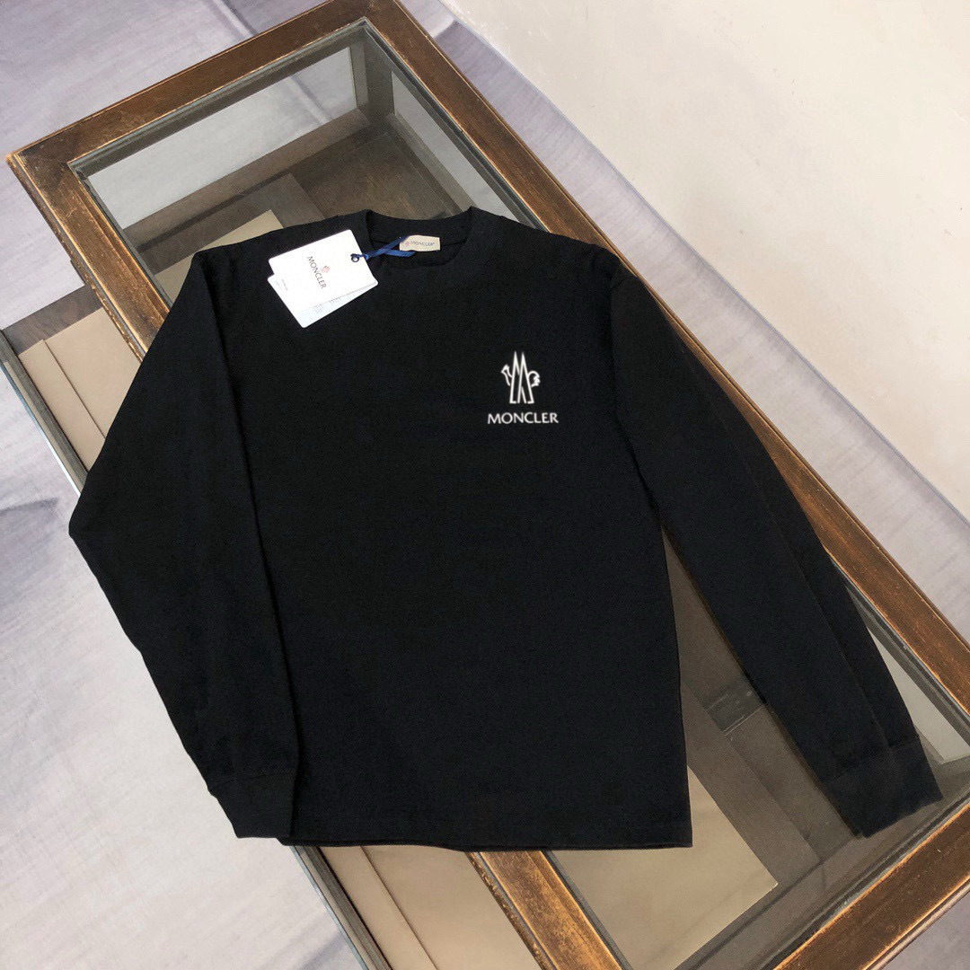 Moncler Hoodie — b3413282 angle 1