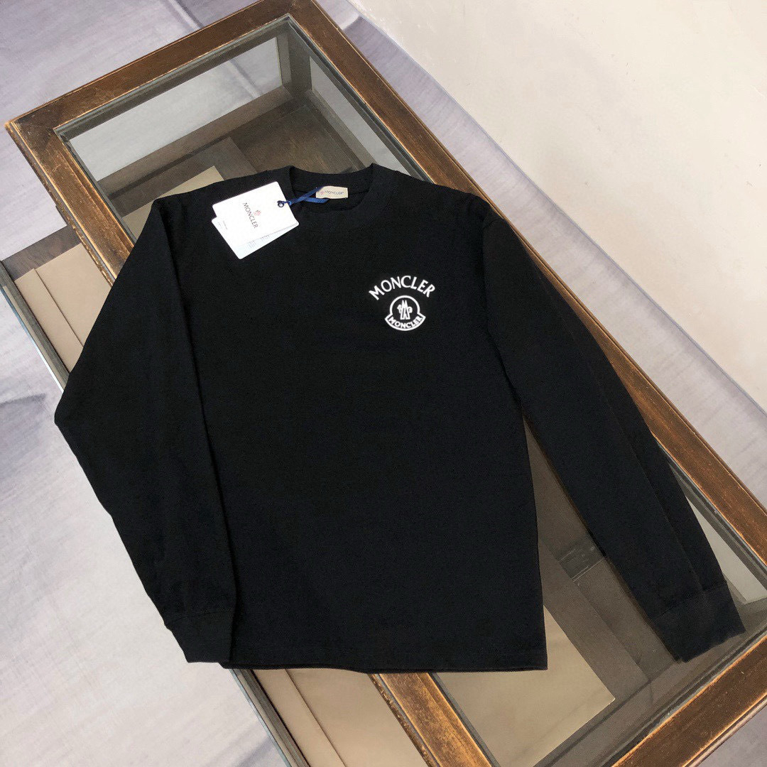 Moncler Hoodie — eb0a7502 angle 1
