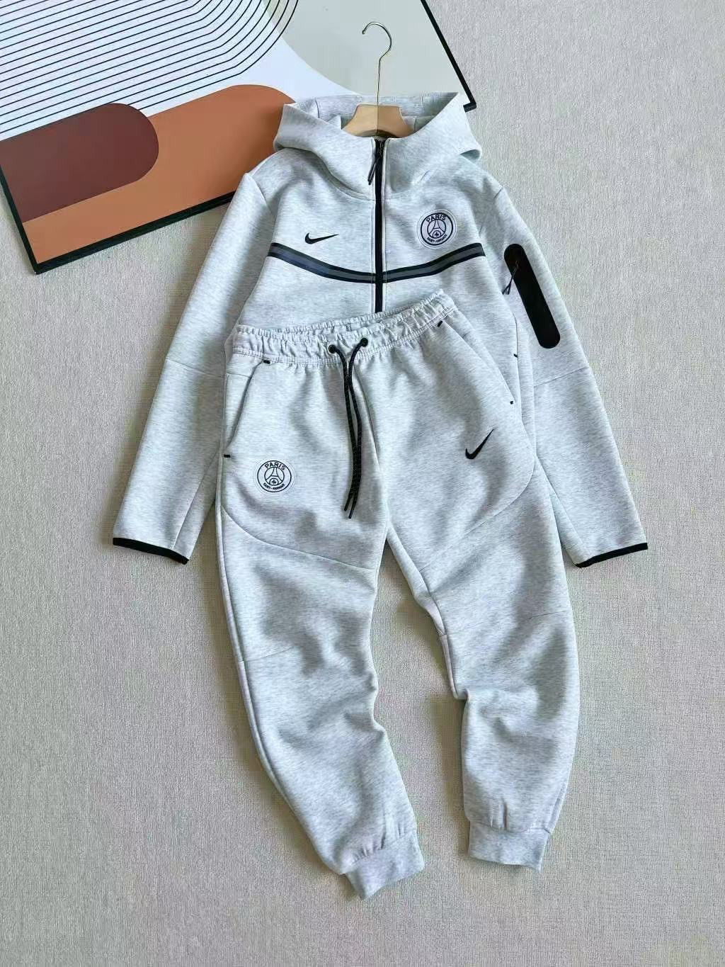 Nike Hoodie — ca9c99a7 angle 1