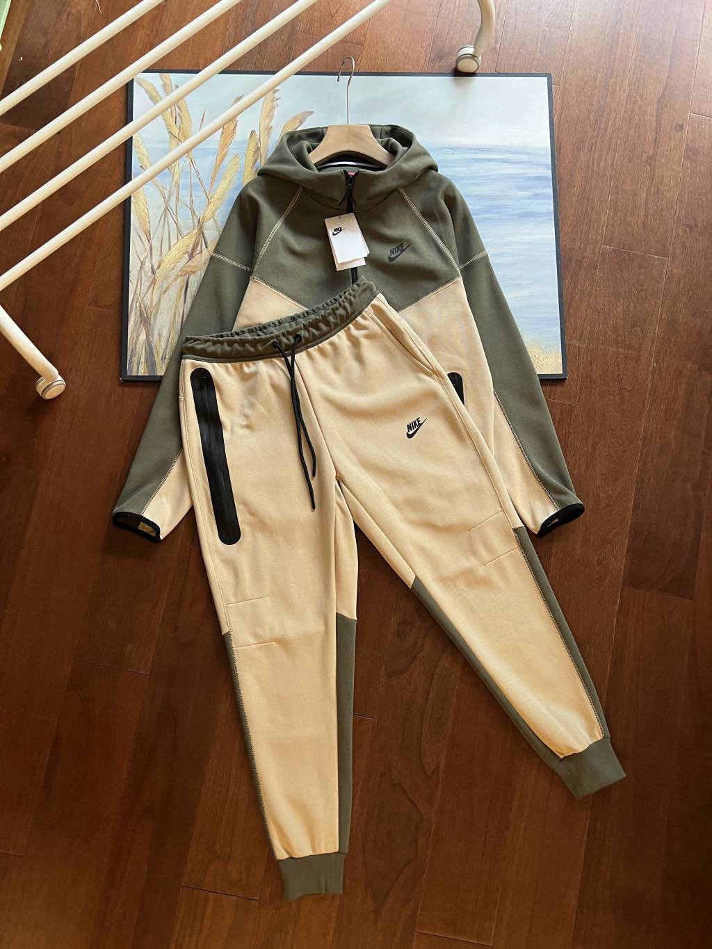 Nike Hoodie — fccf16f3 angle 1