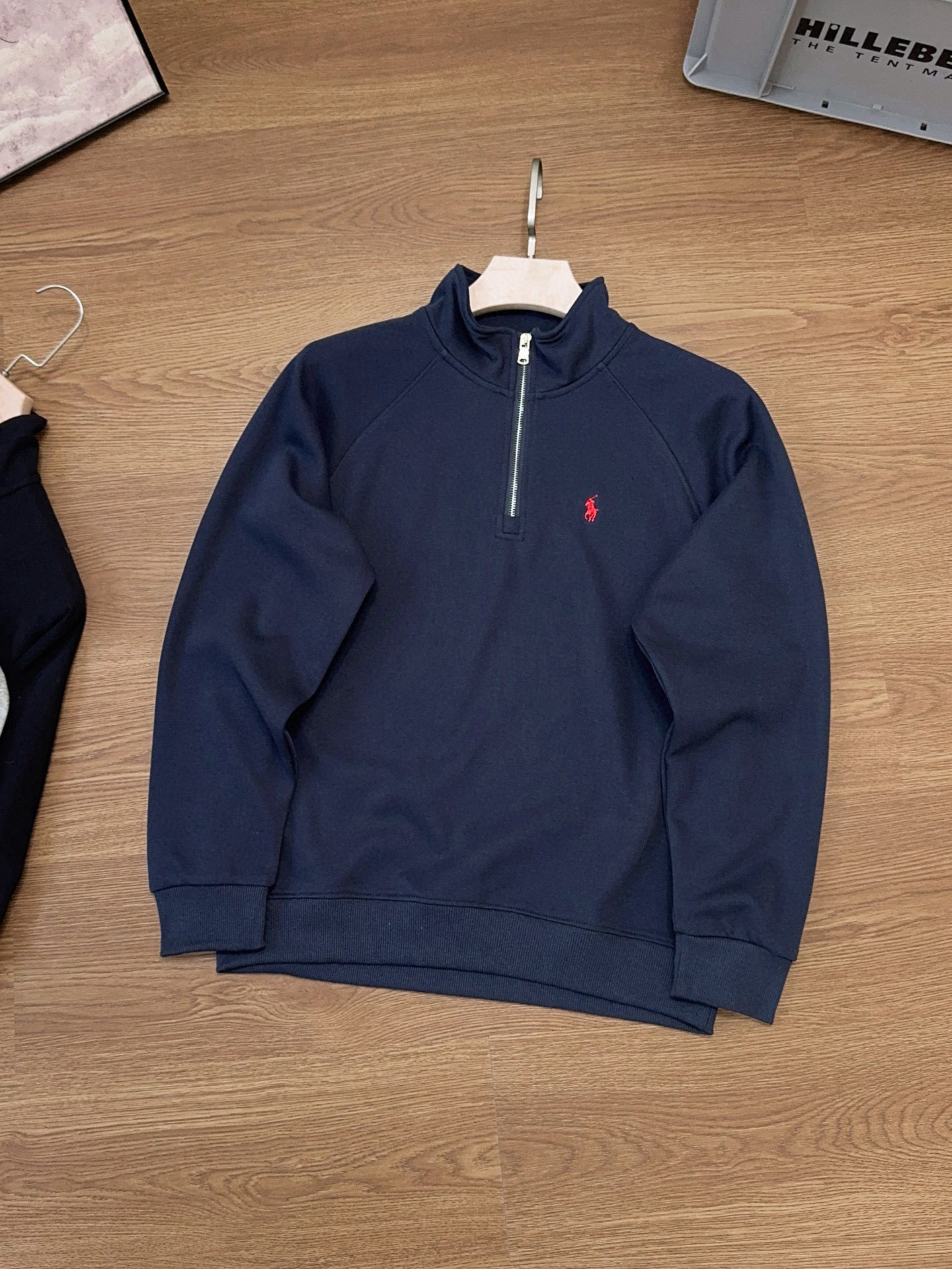 Ralph Lauren Hoodie — ac8a6aa3 angle 1