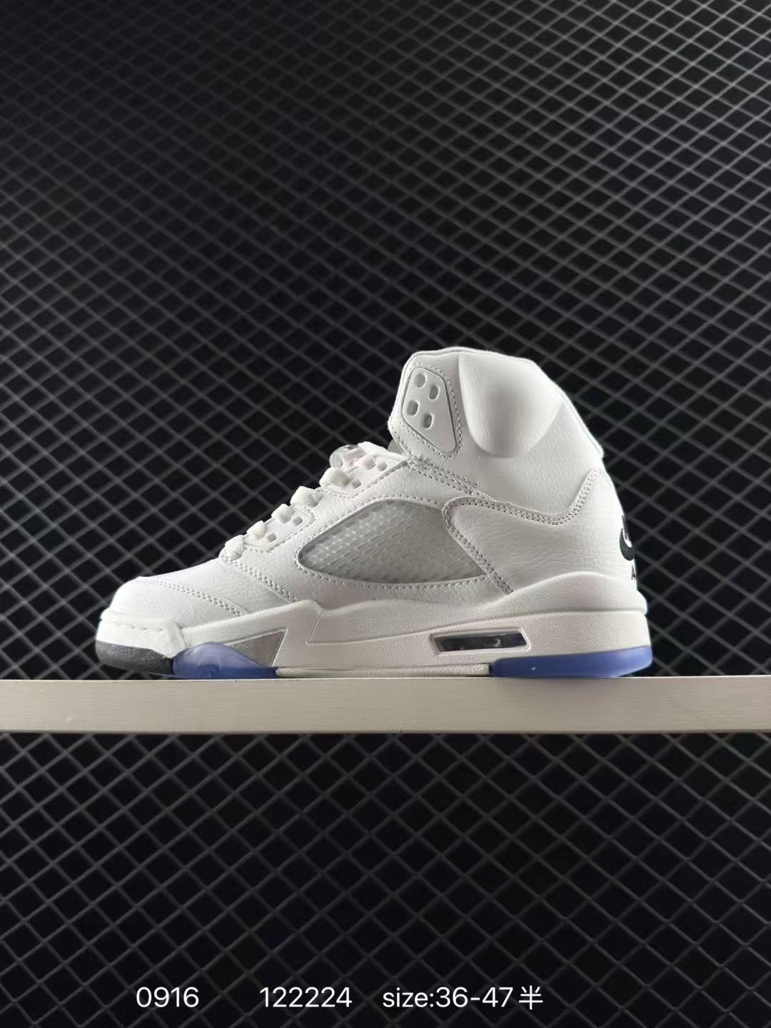 Shoe Air Jordan — f93e82bb angle 1