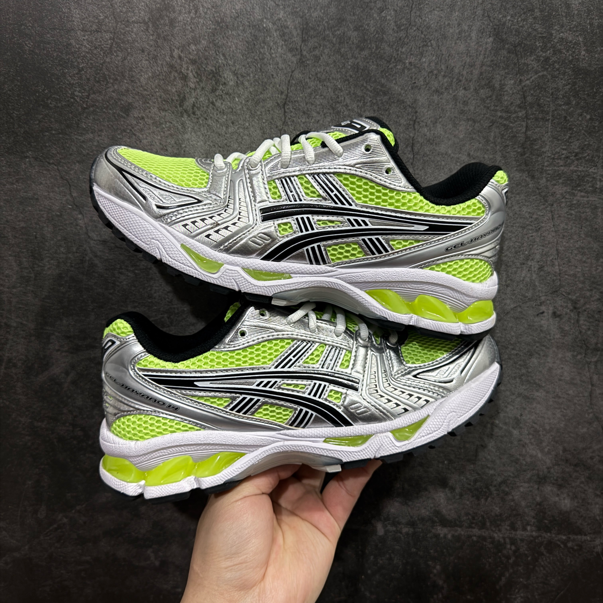 Shoe Ascics — 295d6f14 angle 1