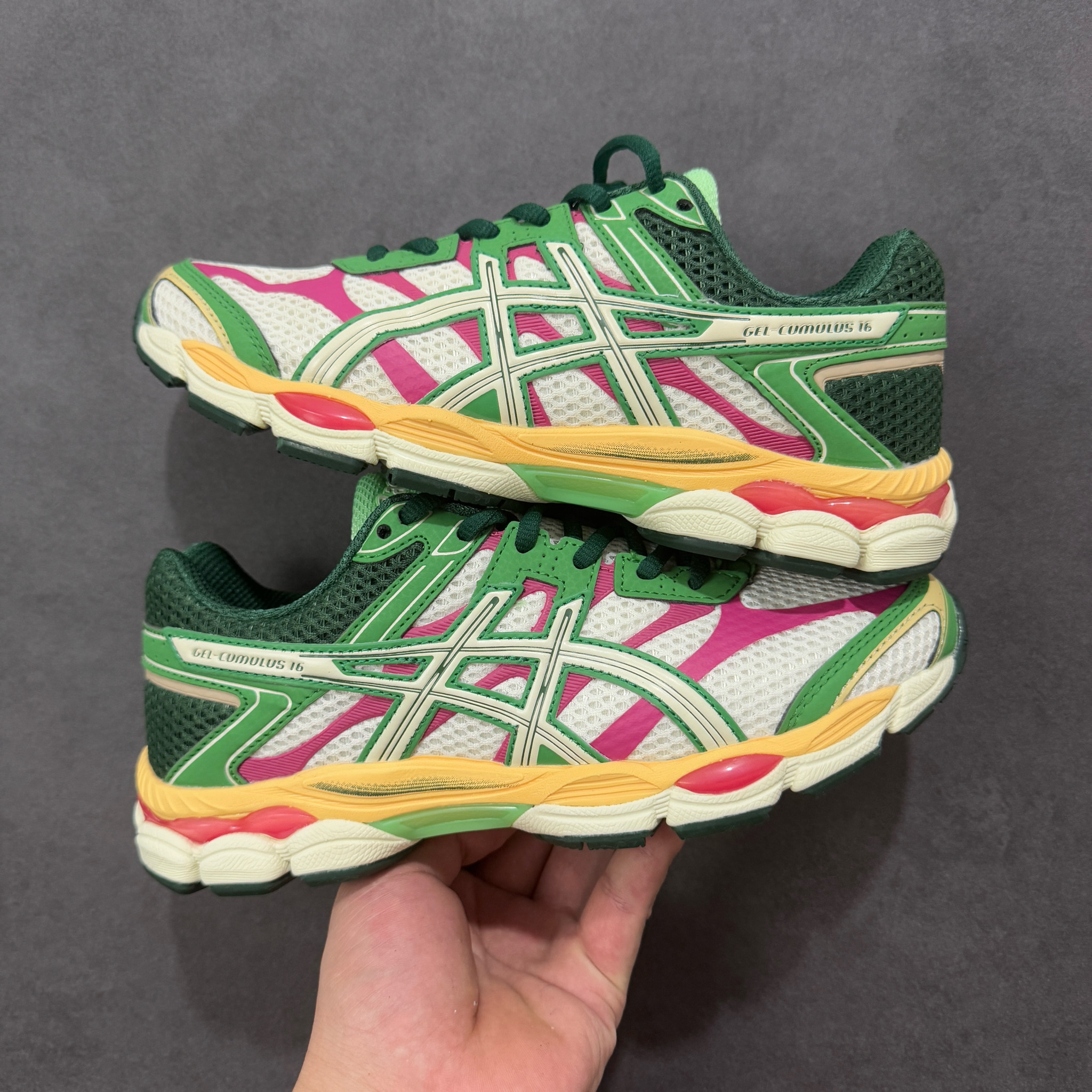 Shoe Ascics — cb9dd3dd angle 1
