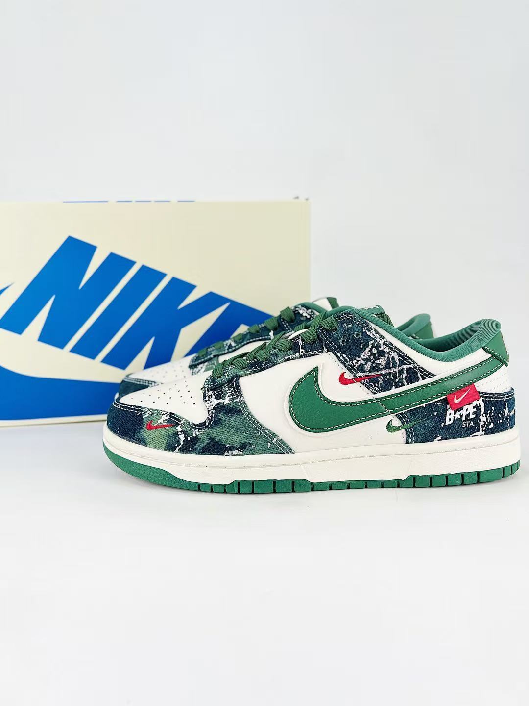 Shoe BAPE — 3d6cb73d angle 1