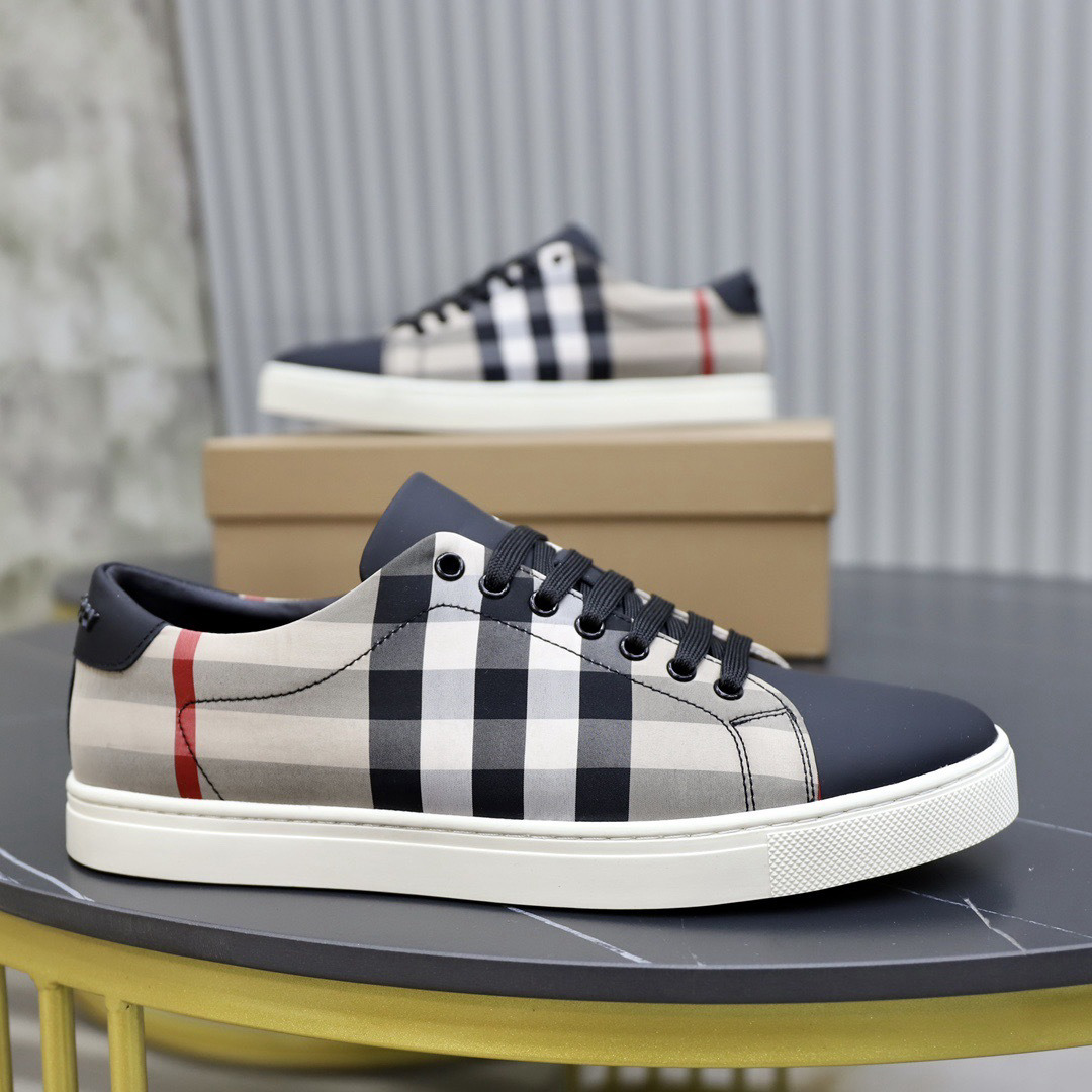 Shoe Burberry shoes — 8a11dd90 angle 1