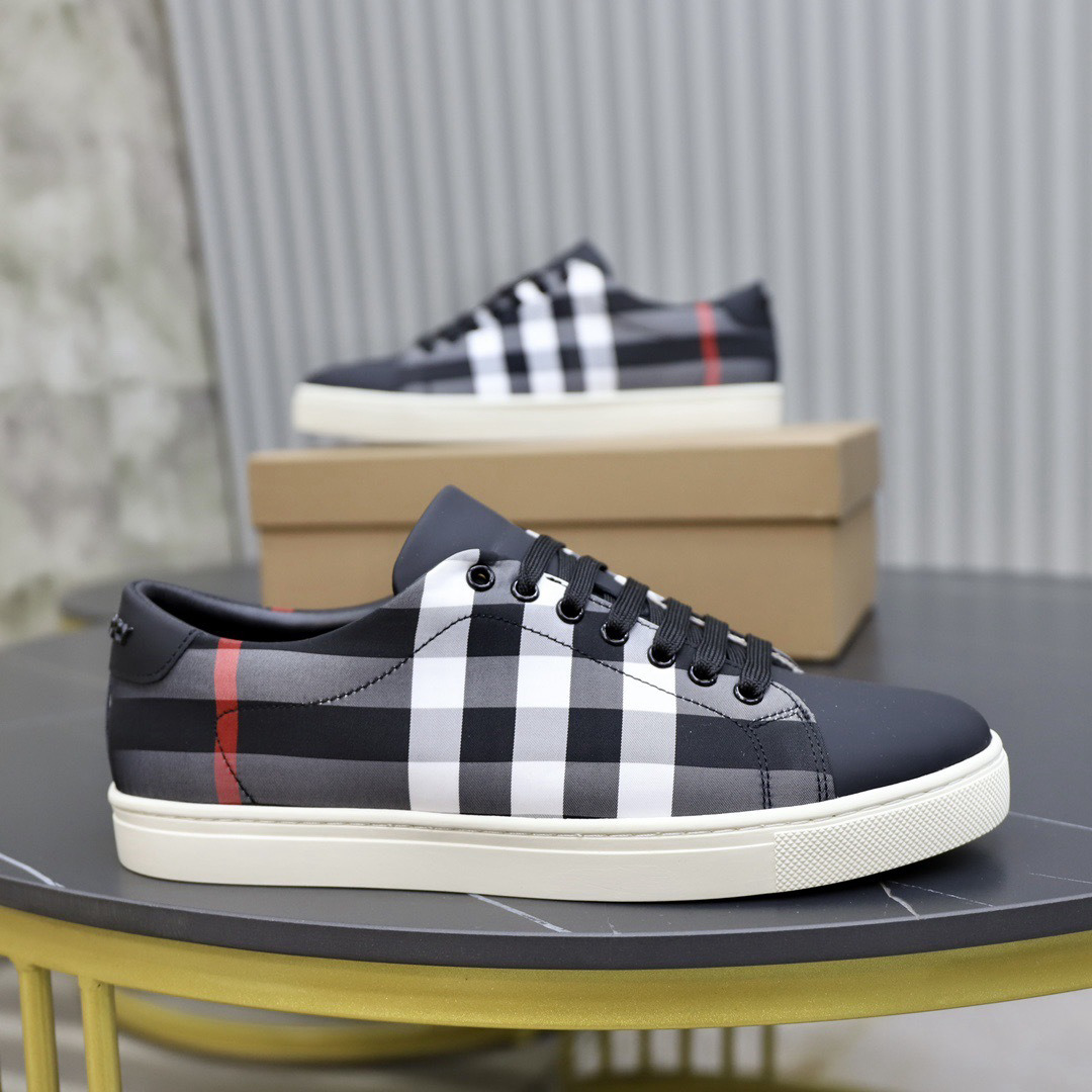 Shoe Burberry shoes — b9f9034e angle 1