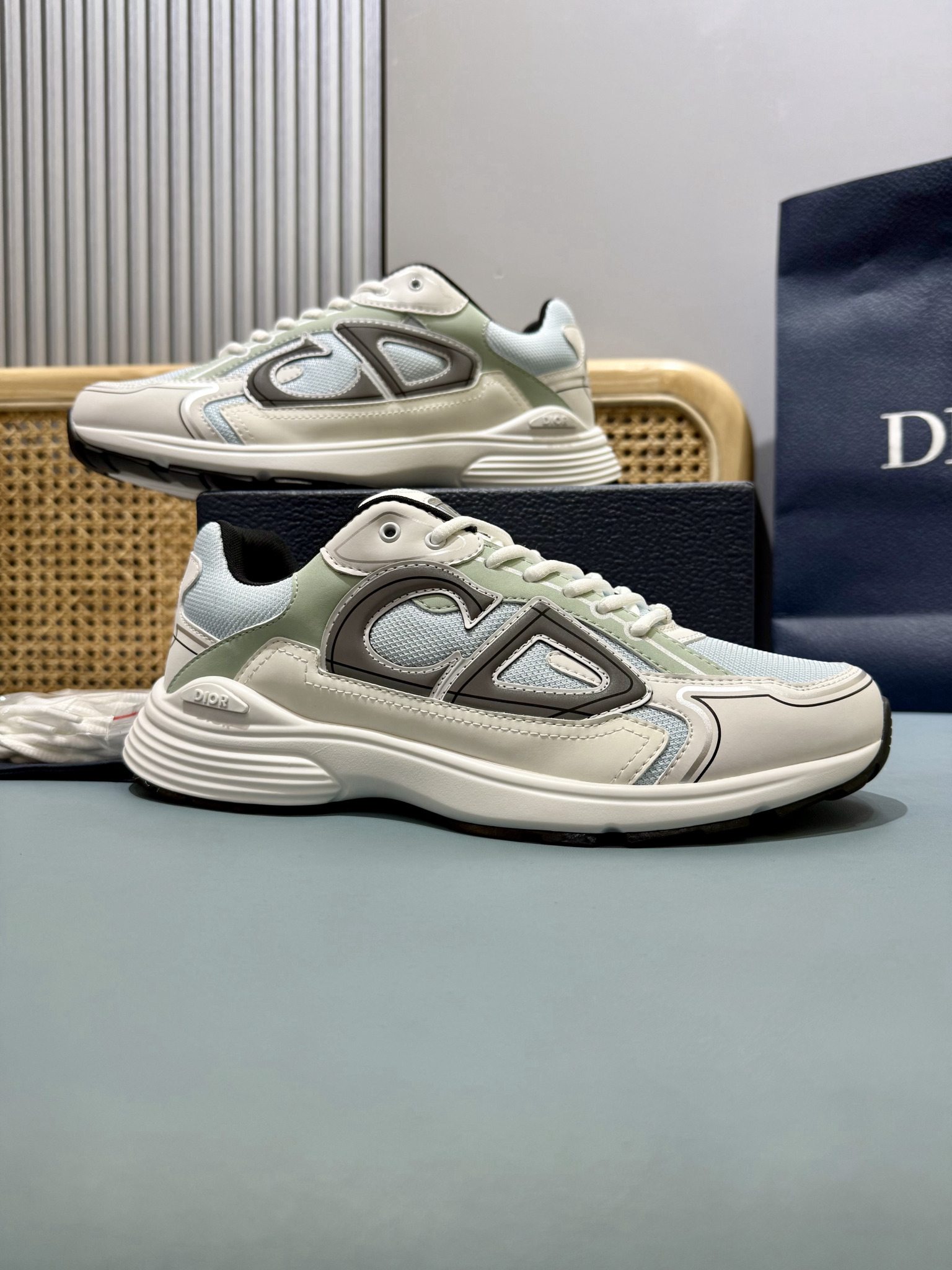 Shoe Dior Shoes — 88122f7f angle 1