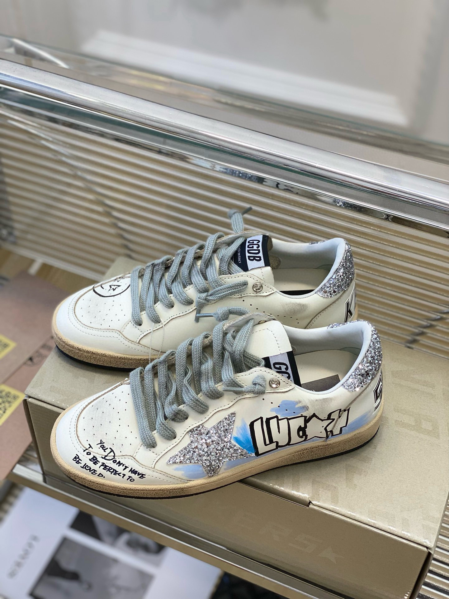 Shoe Golden Goose shoes — b7eb1aa5 angle 1
