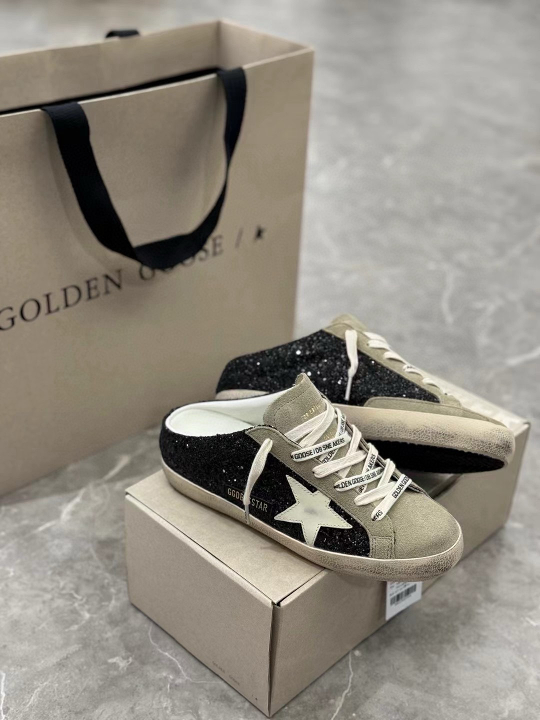 Shoe Golden Goose shoes — e879dd86 angle 1