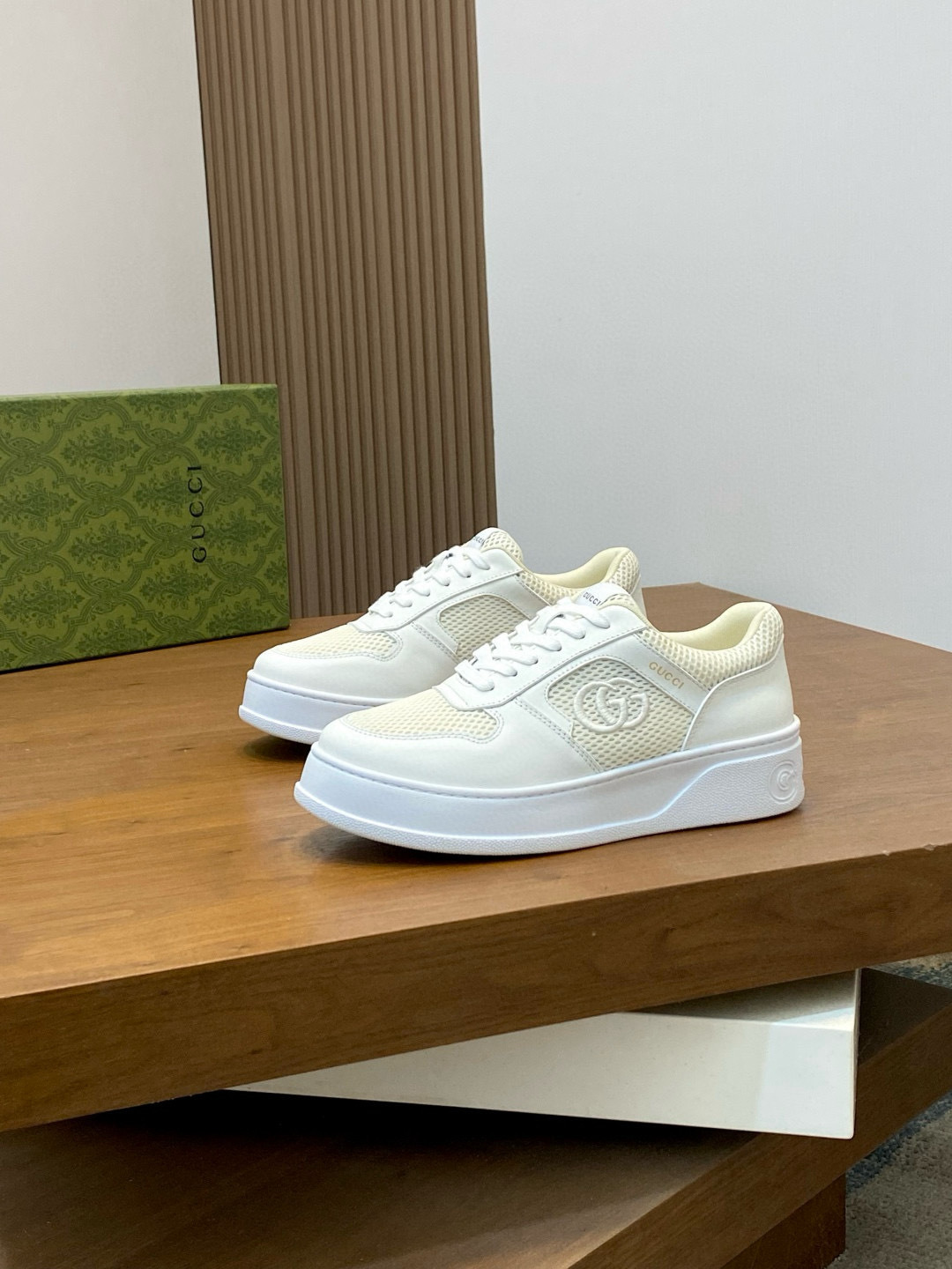 Shoe GUCCI shoes — 3d6738eb angle 1