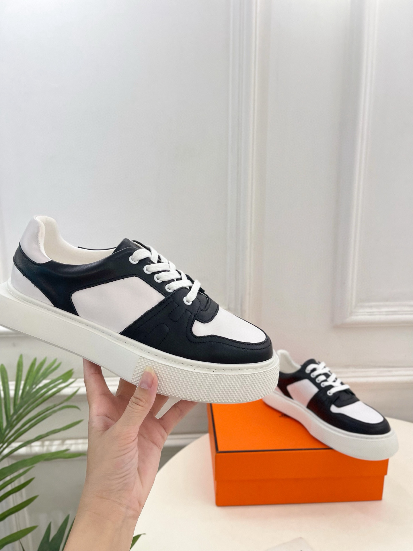 Shoe Hermès shoe — 37e432e3 angle 1