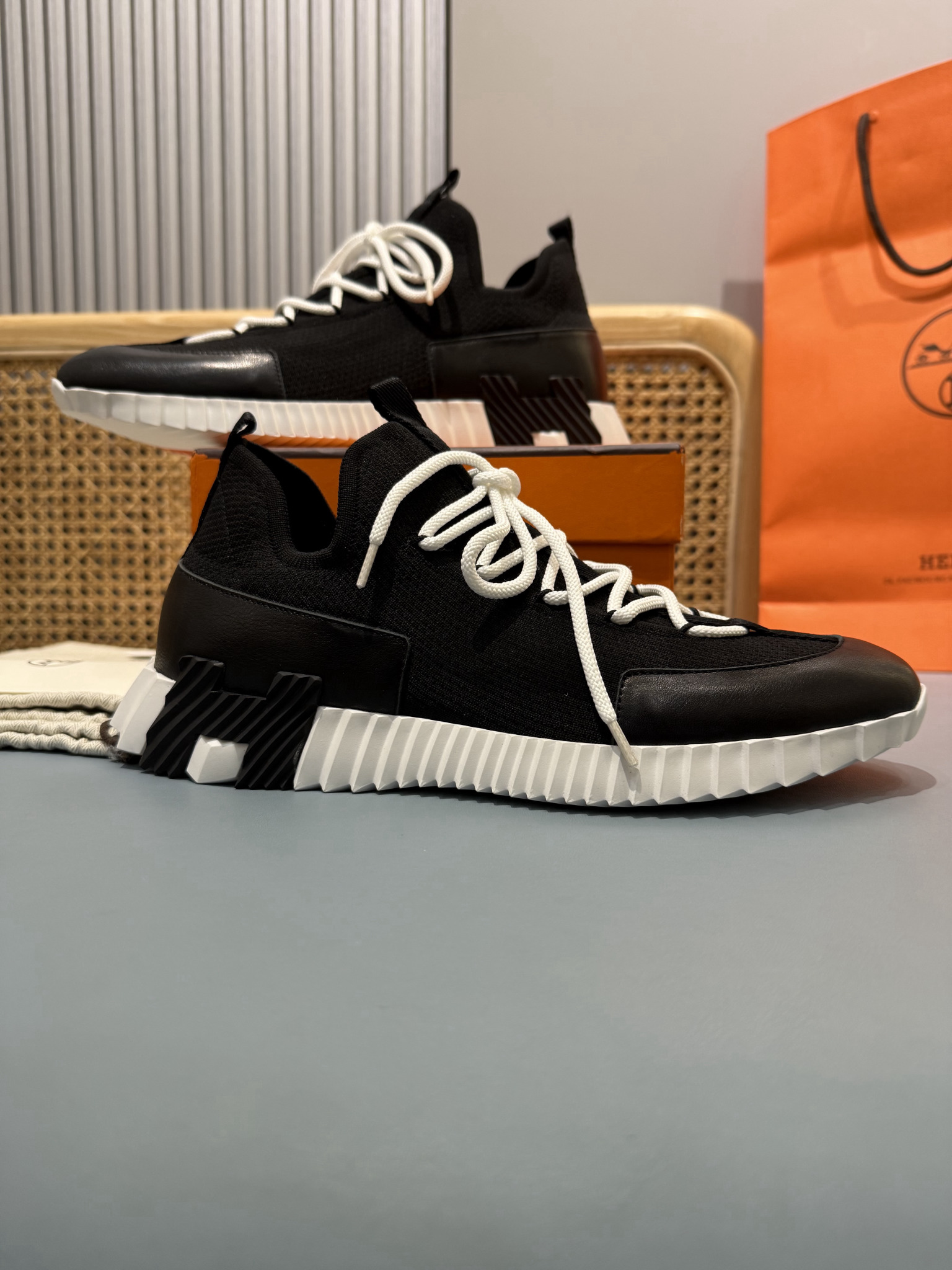 Shoe Hermès shoe — eaf787ba angle 1
