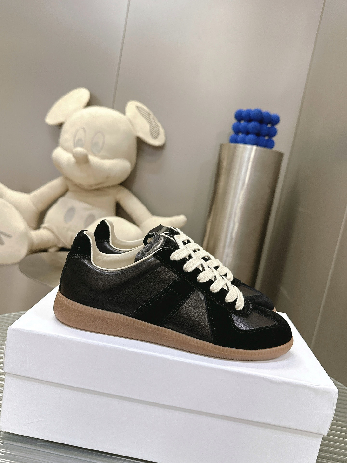 Shoe Maison Margiela Shoes — 7448a033 angle 1