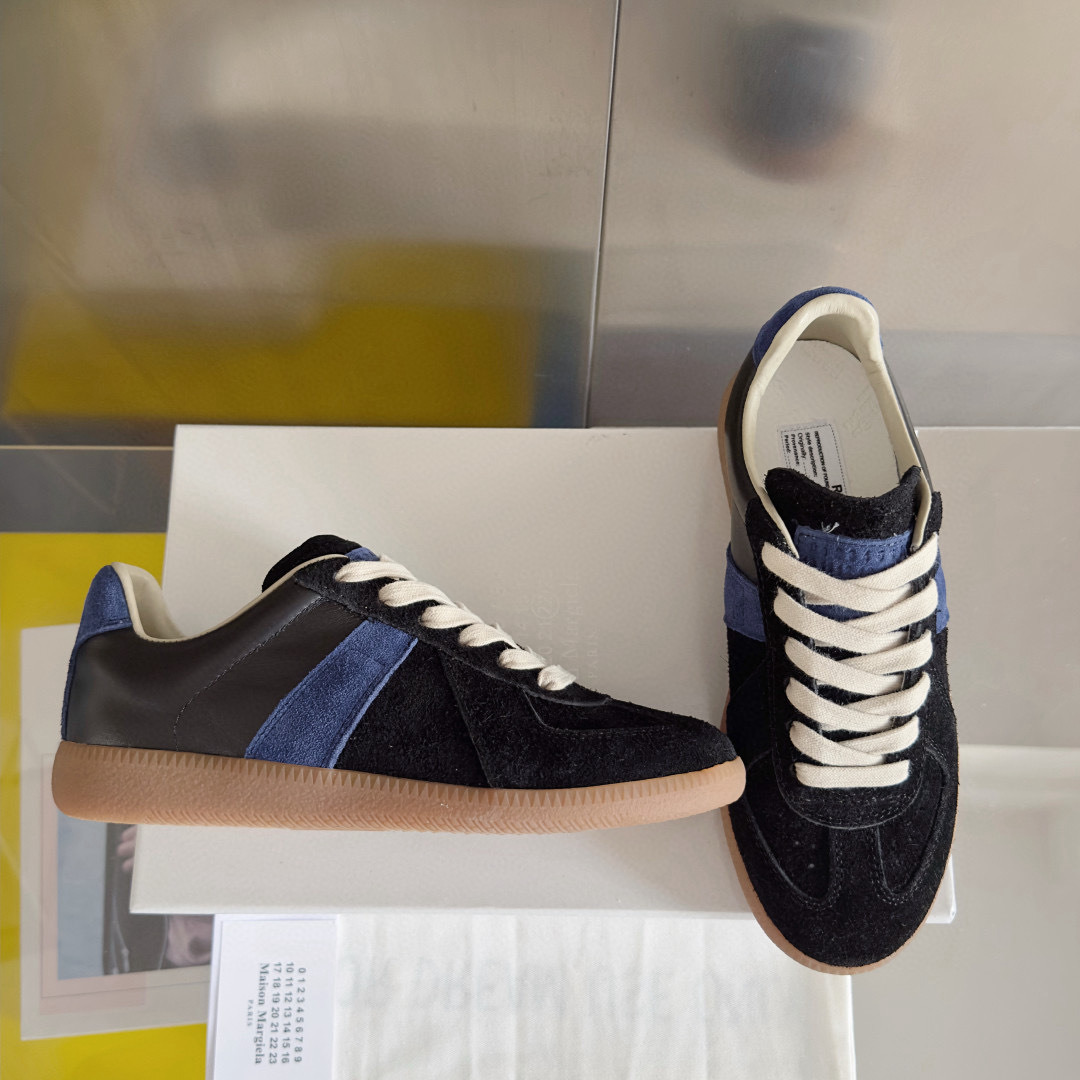 Shoe Maison Margiela Shoes — cc60397b angle 1
