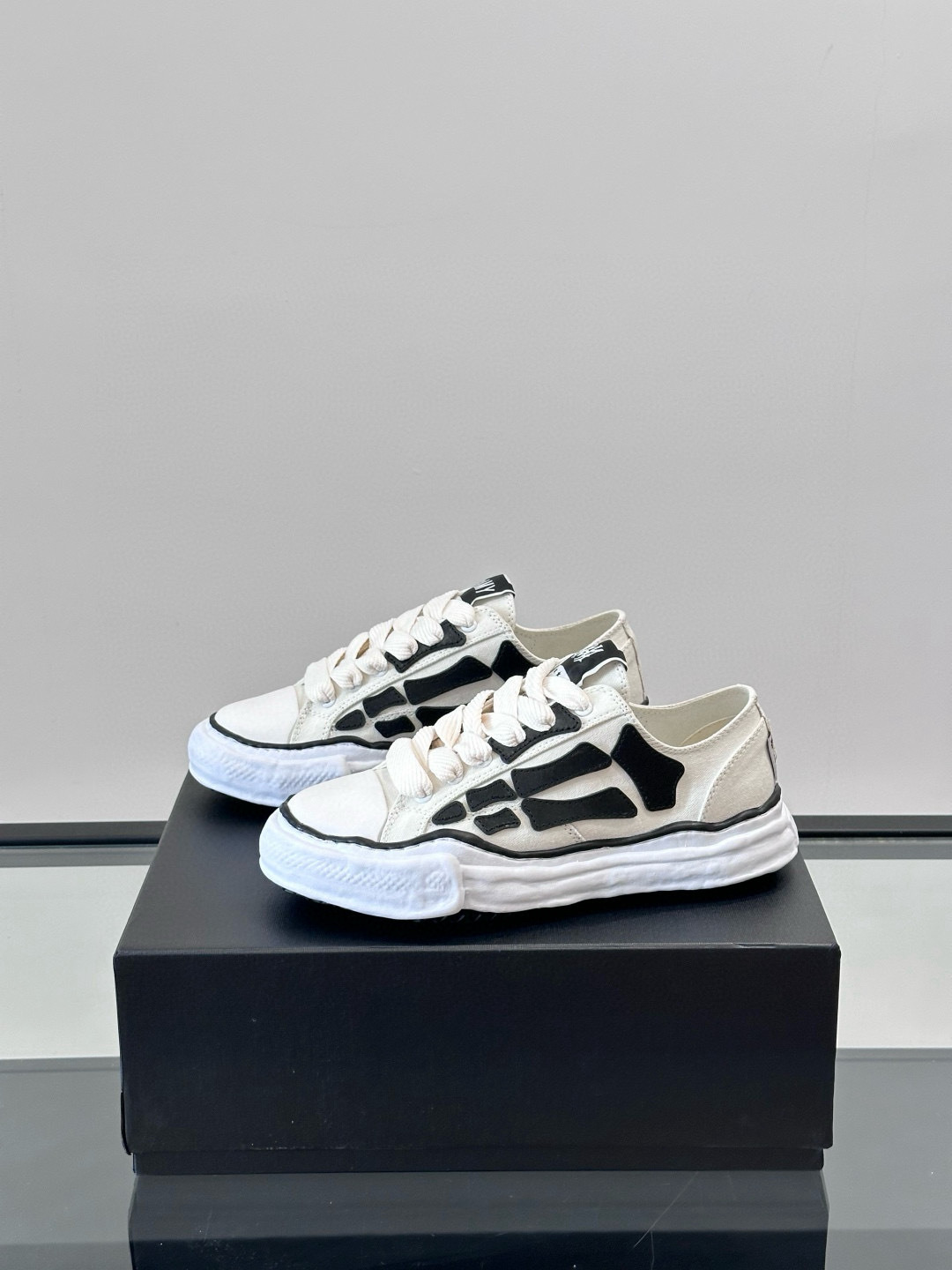 Shoe Maison MIHARA — bc8bf137 angle 1
