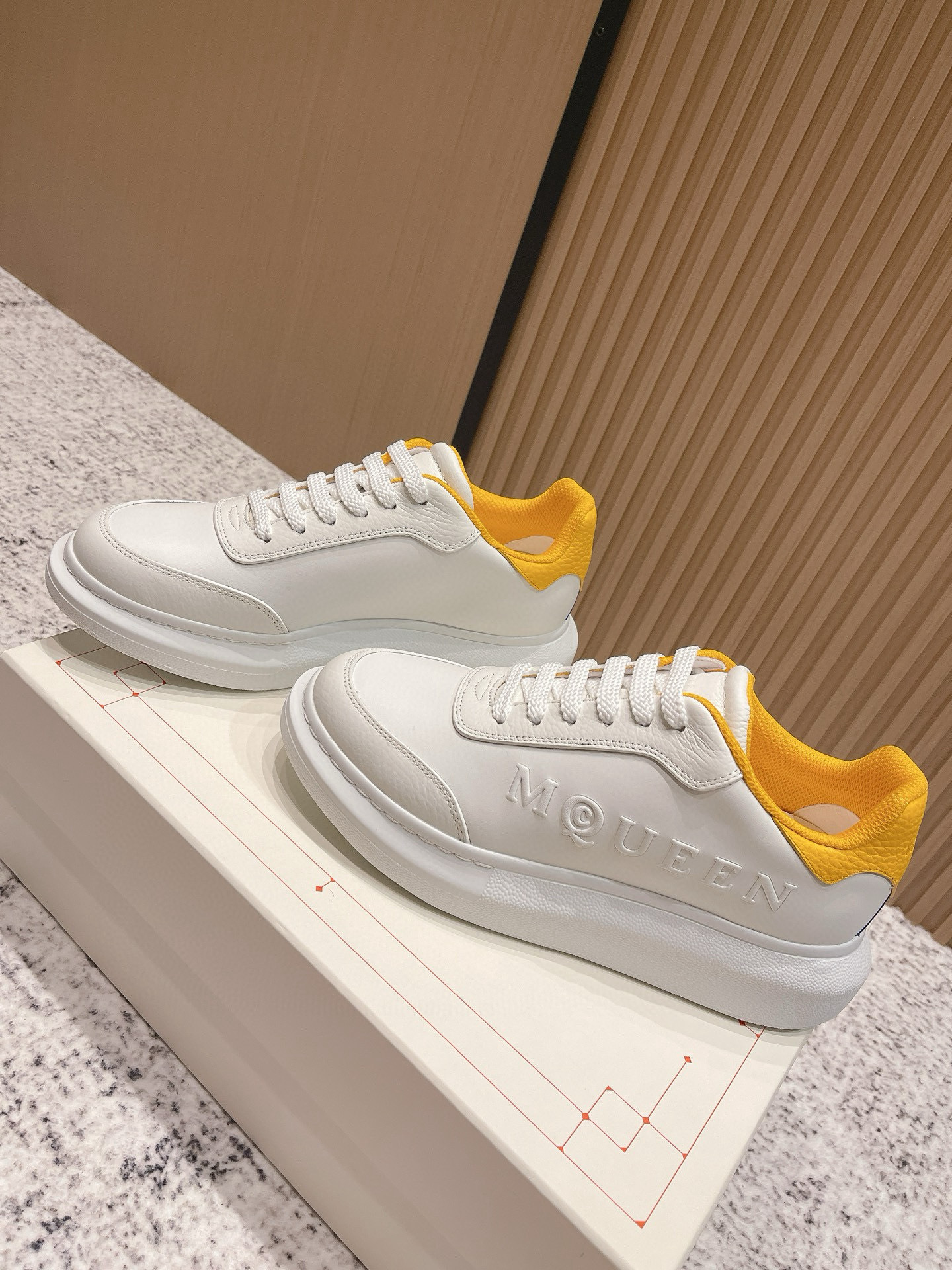 Shoe McQueen shoe — 249a6730 angle 1