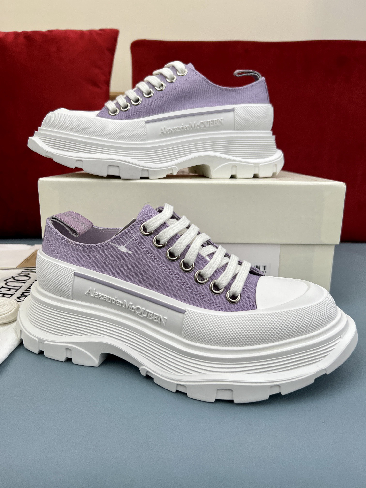 Shoe McQueen shoe — 85216fd5 angle 1